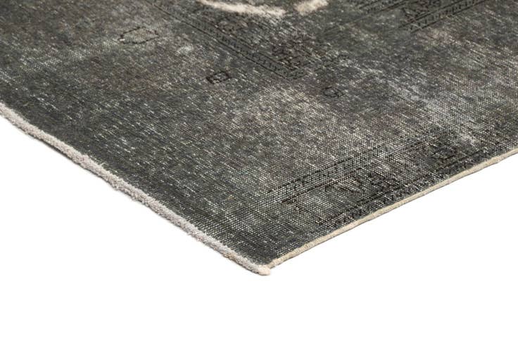 Detail image of 8' 3 x 10' 8 Vintage Royal Rug