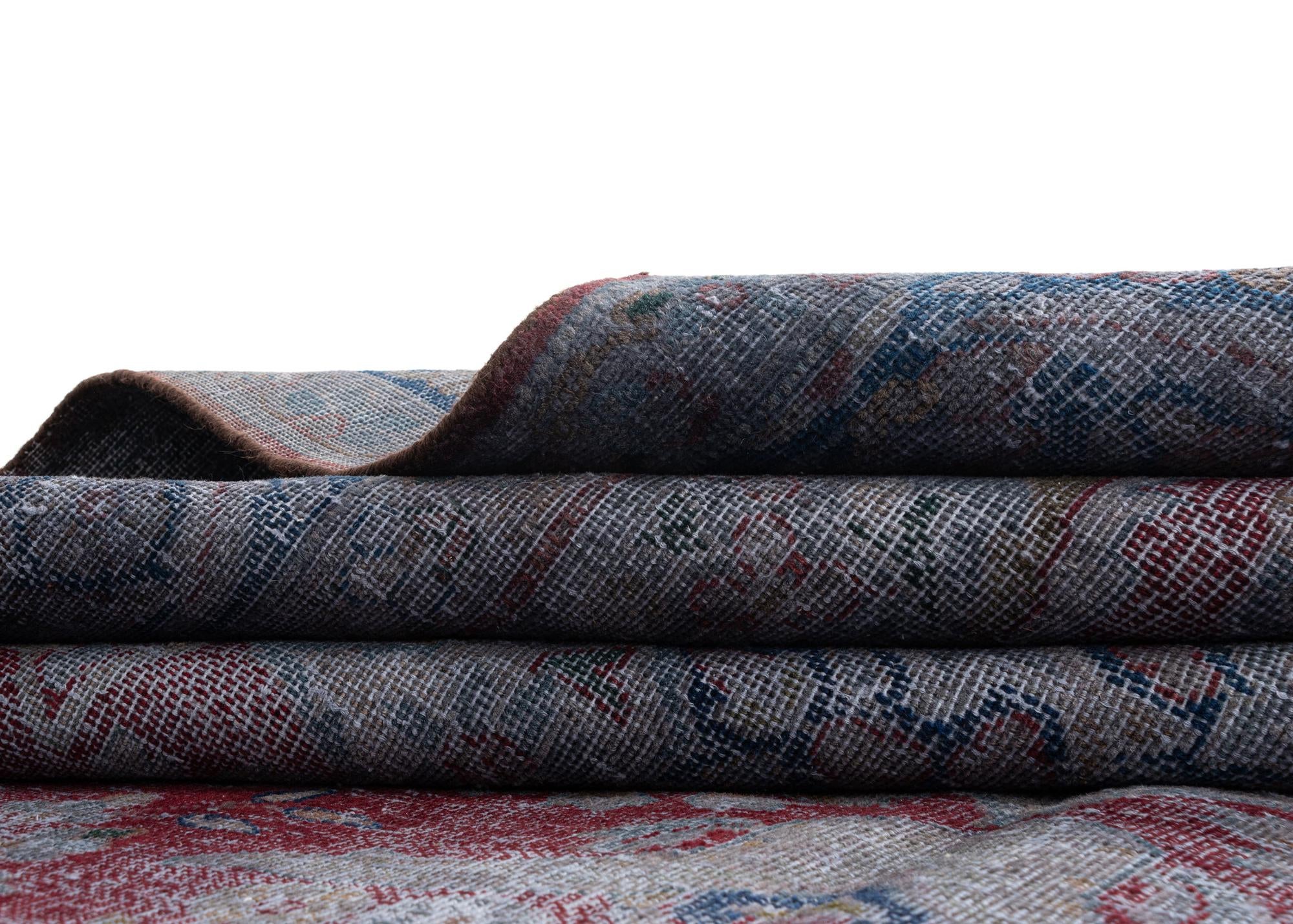 8' 9 x 11' 5 Vintage Royal Wool Rug