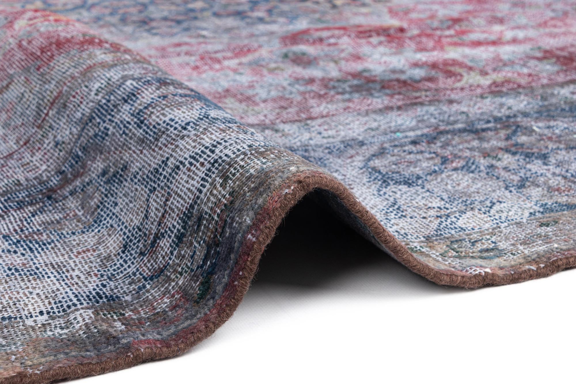 8' 9 x 11' 5 Vintage Royal Wool Rug