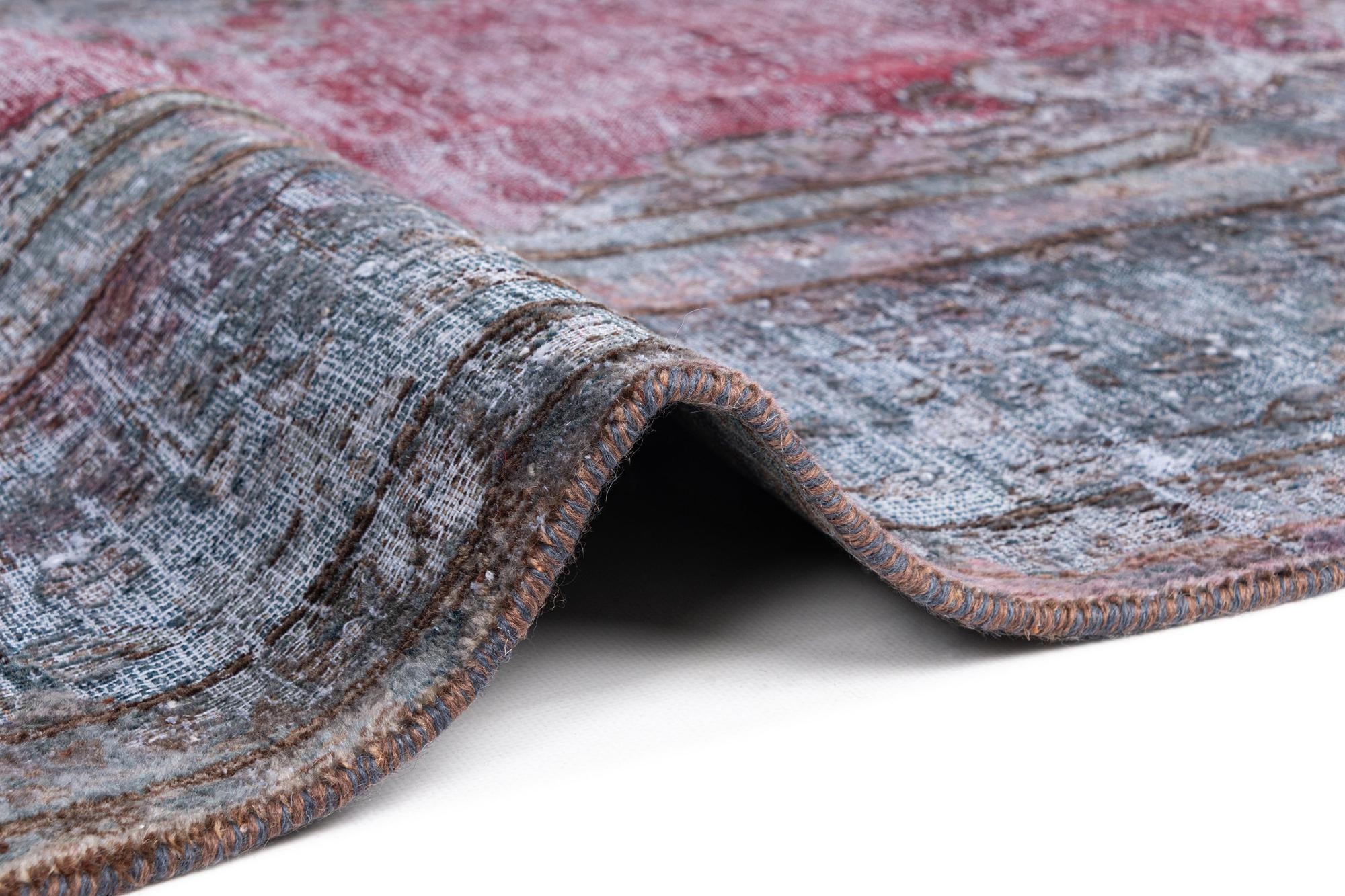 7' 3 x 9' 11 Vintage Royal Wool Rug