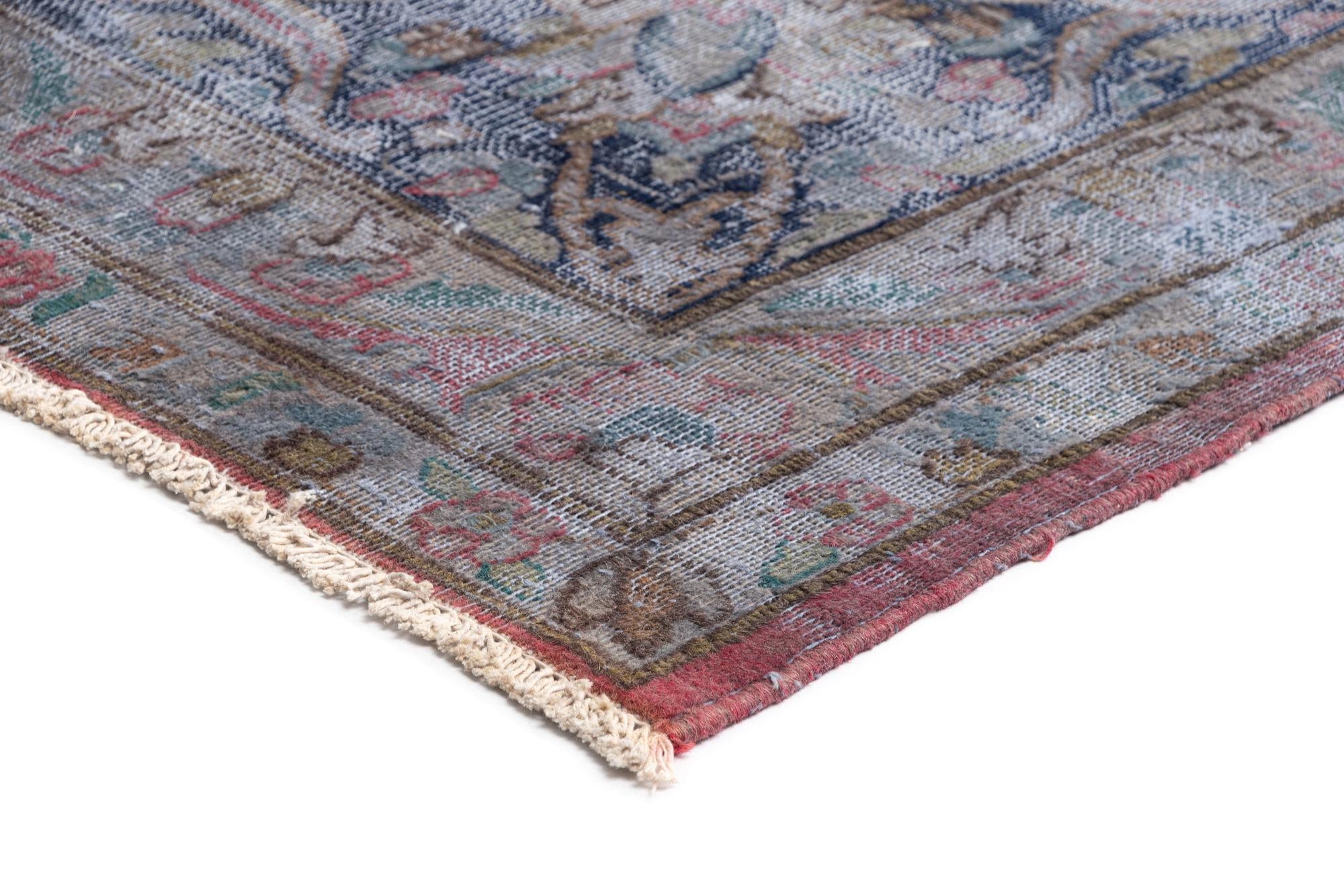 9' 5 x 12' 9 Vintage Royal Wool Rug