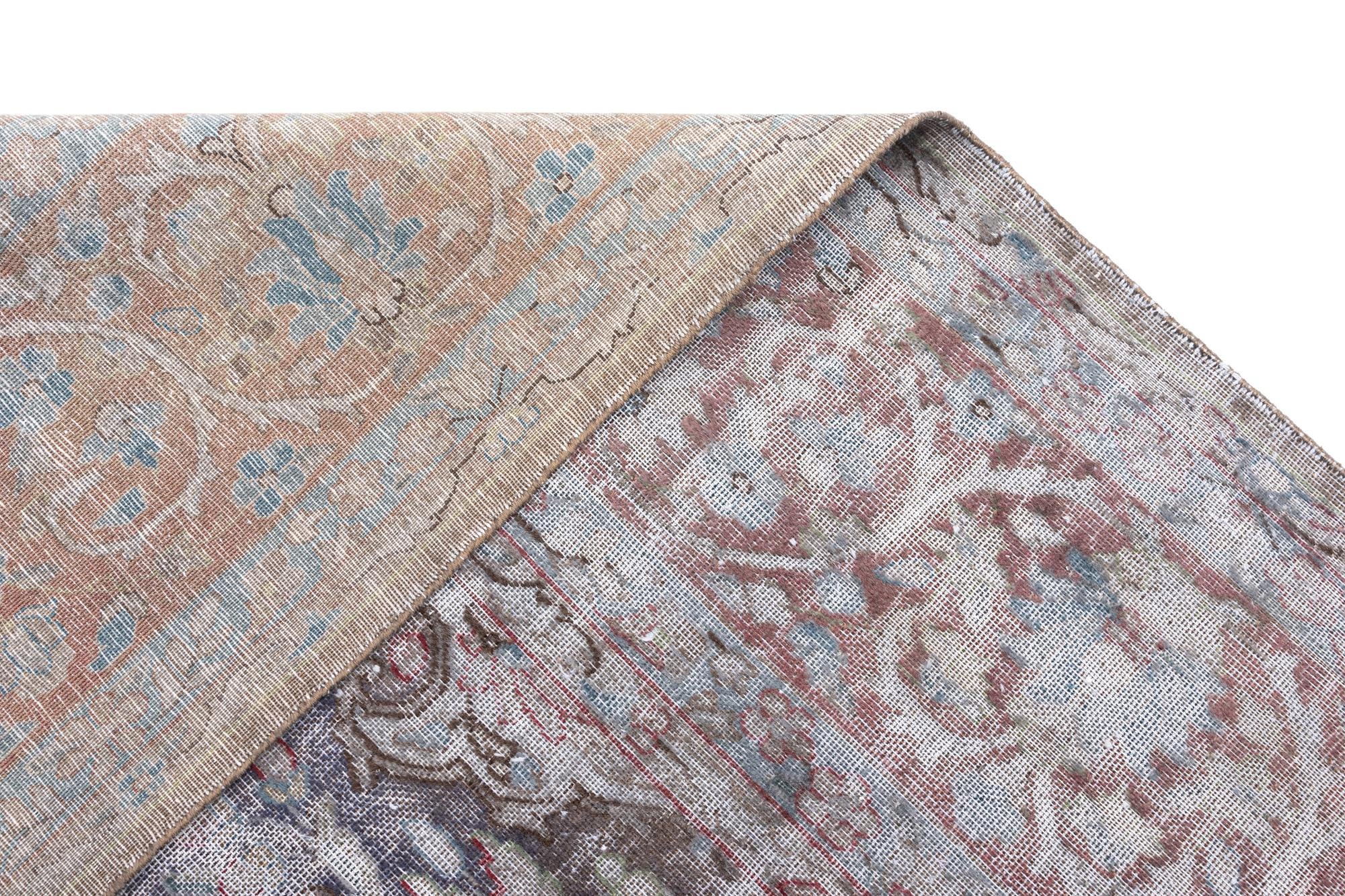 9' 7 x 13' 2 Vintage Royal Wool Rug