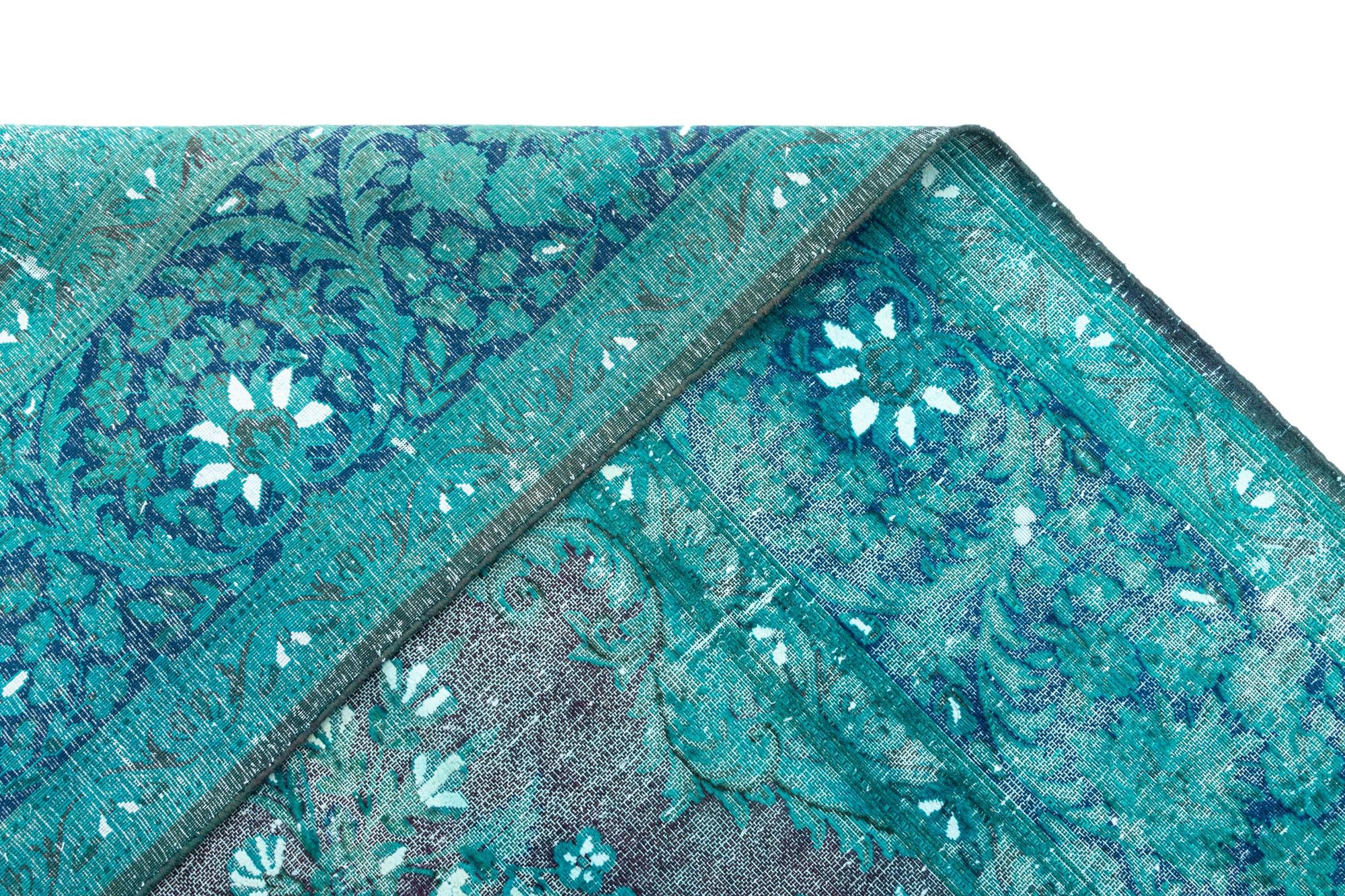 9' 11 x 13' 6 Vintage Royal Wool Rug