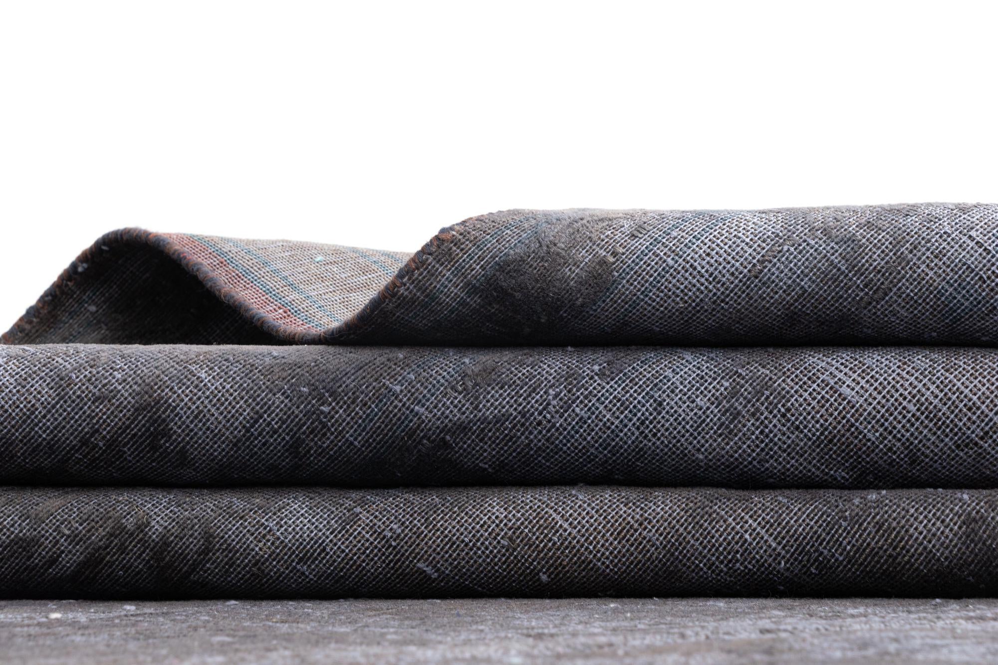 9' 6 x 12' 10 Vintage Royal Wool Rug