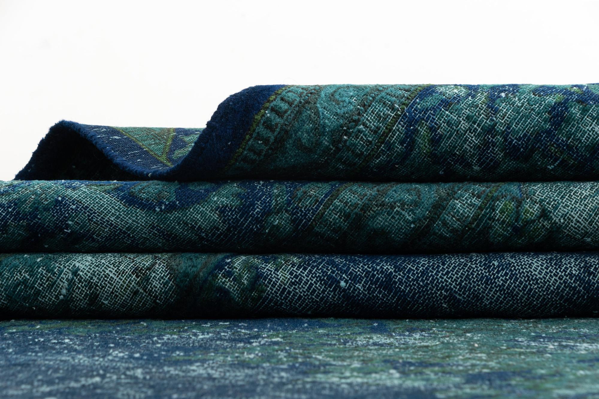 10' x 13' 3 Vintage Royal Wool Rug