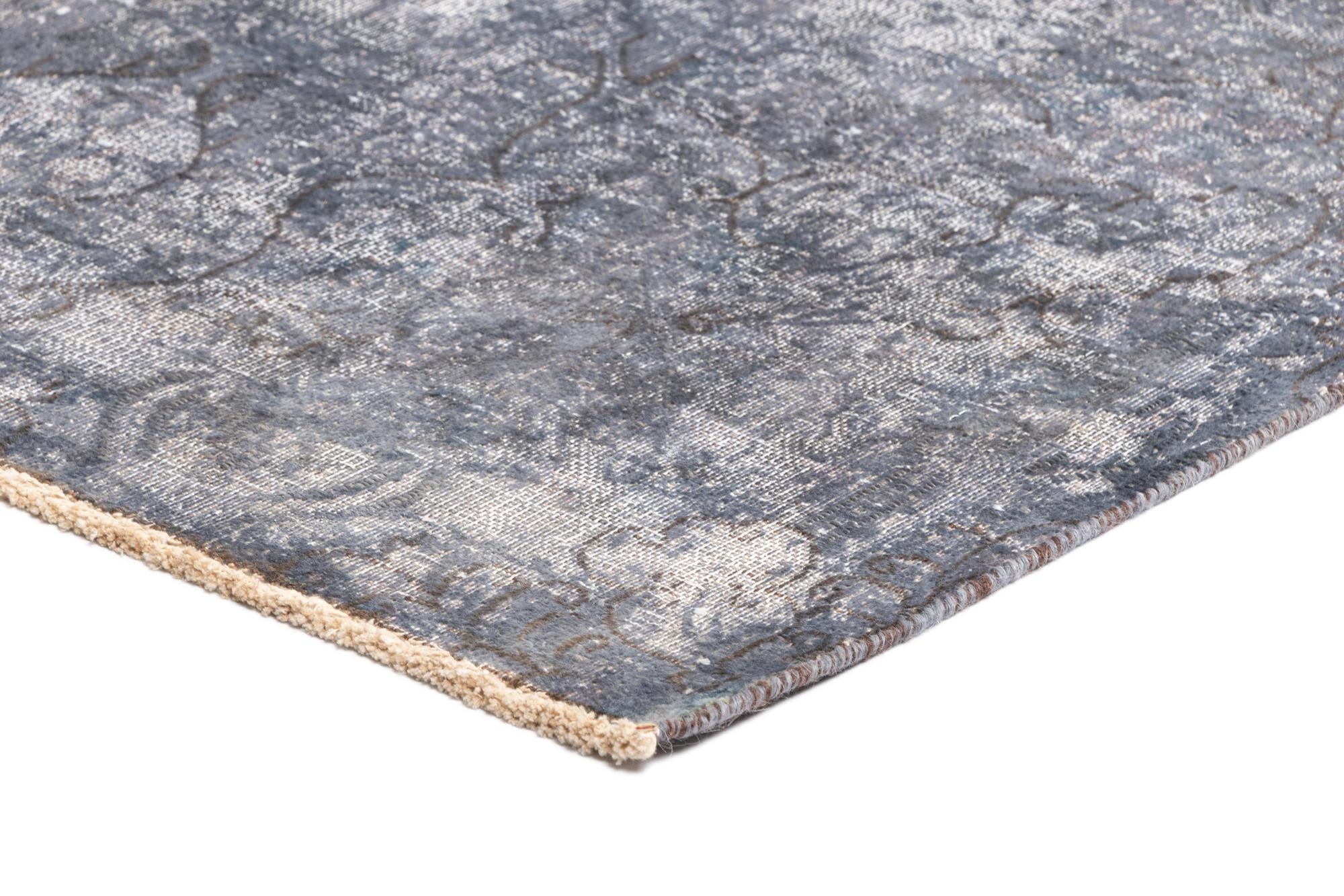9' 10 x 12' 9 Vintage Royal Wool Rug