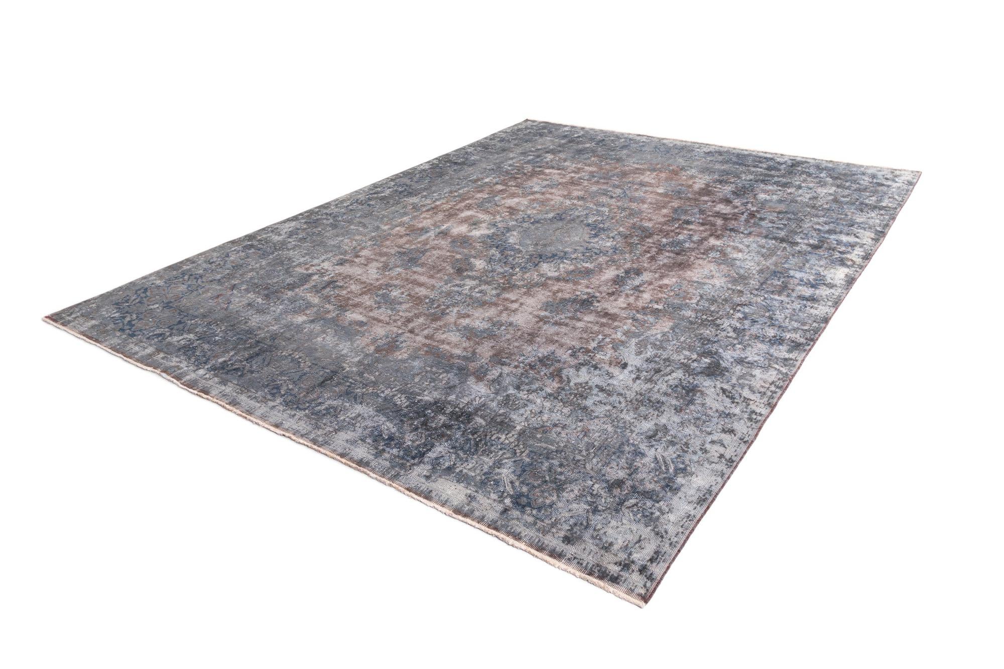 9' 5 x 12' 8 Vintage Royal Wool Rug