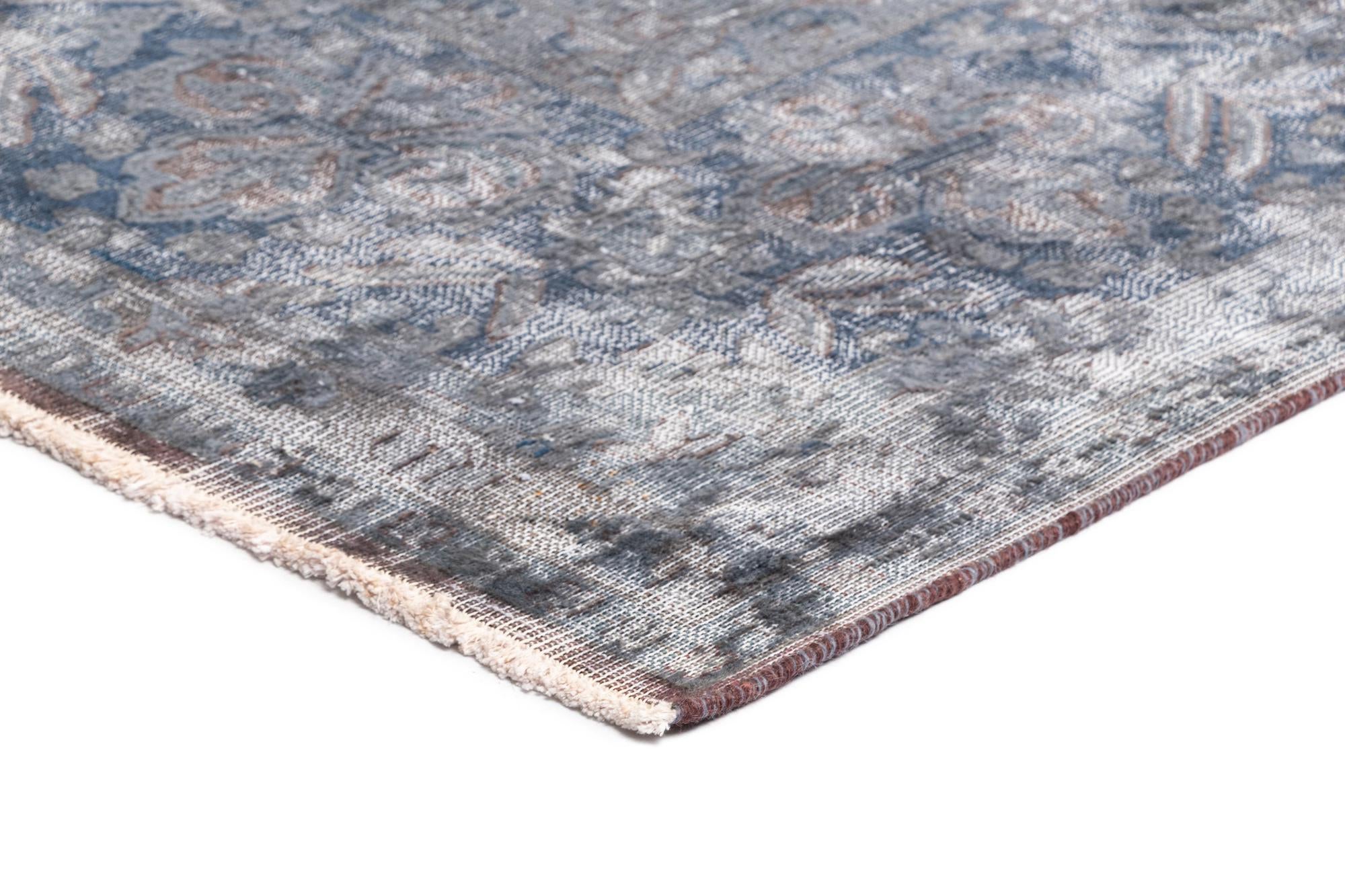 9' 5 x 12' 8 Vintage Royal Wool Rug