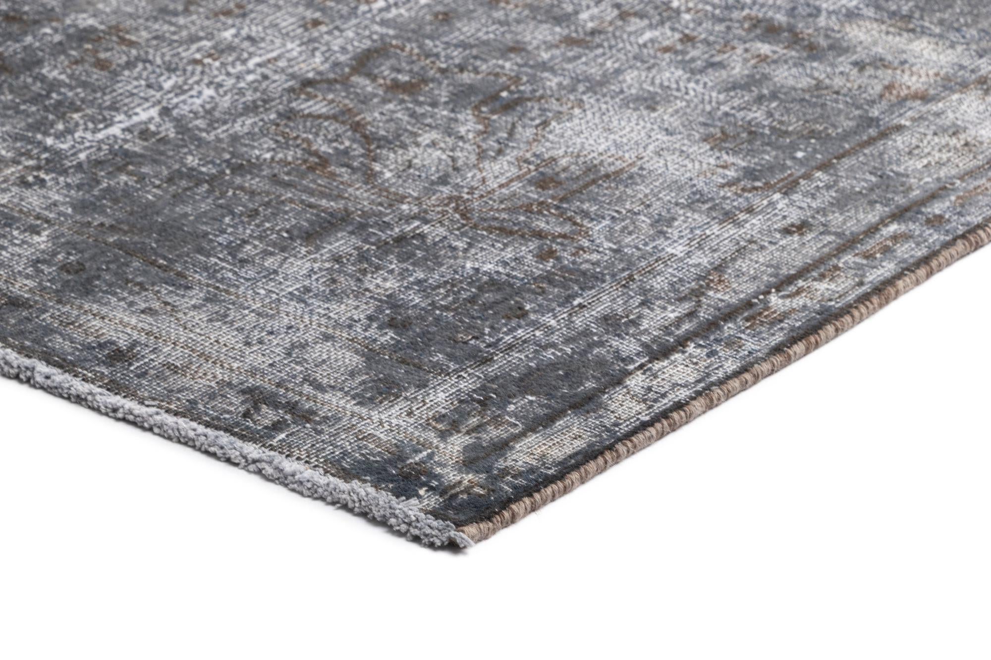 9' 7 x 13' 3 Vintage Royal Wool Rug