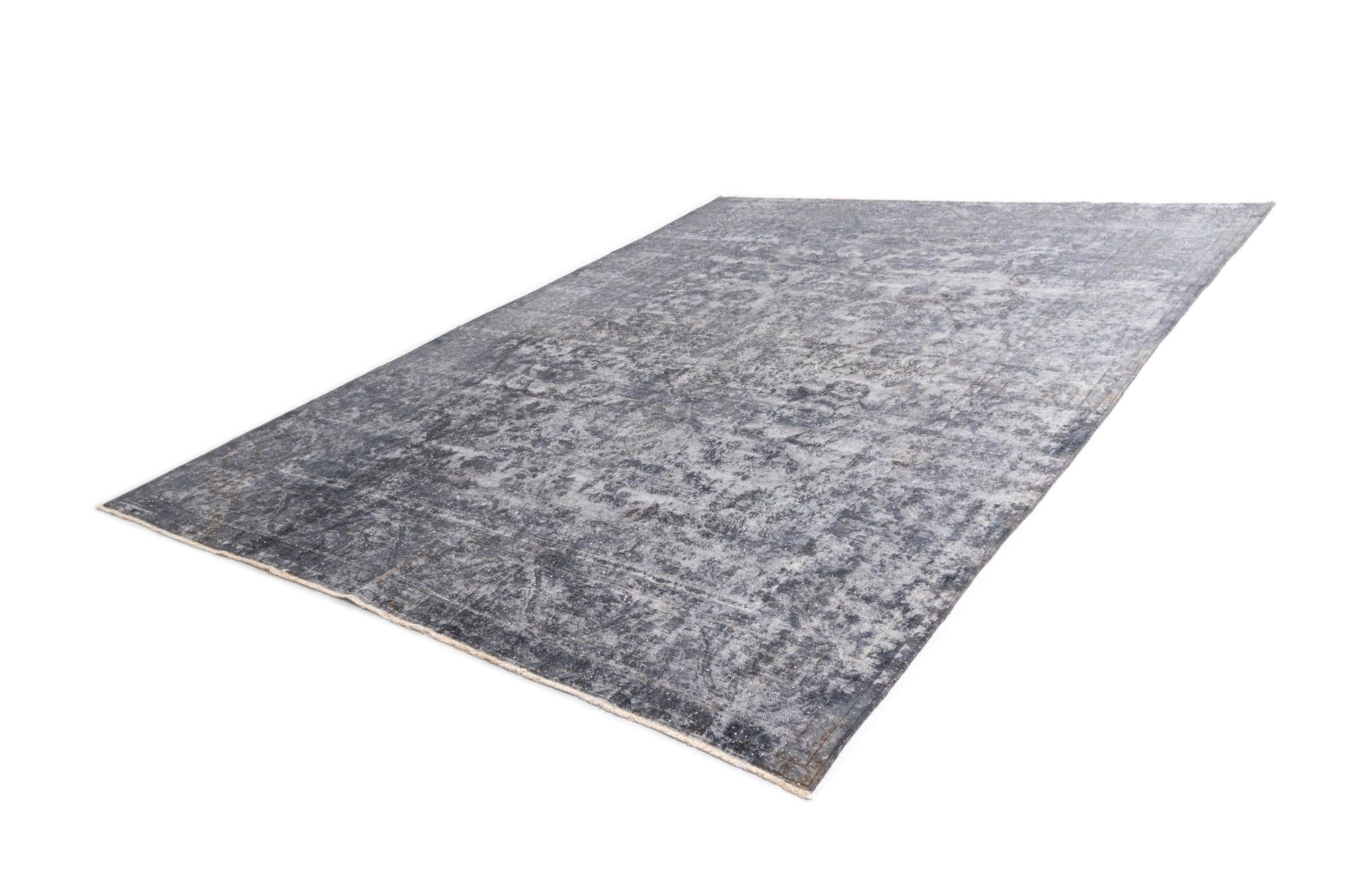 9' 6 x 12' 7 Vintage Royal Wool Rug