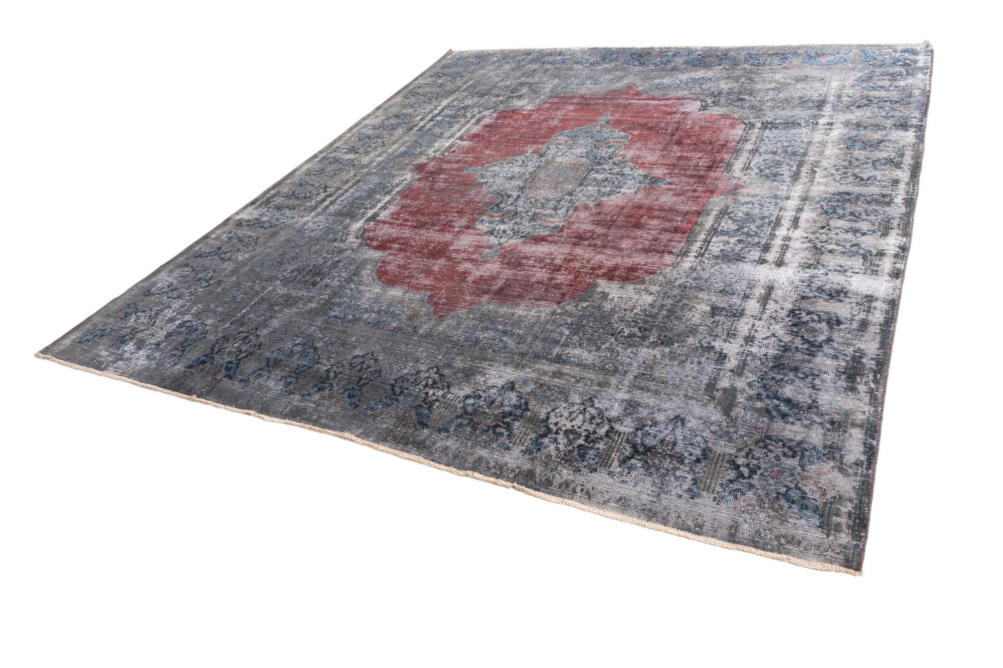 10' 3 x 11' 8 Vintage Royal Wool Rug