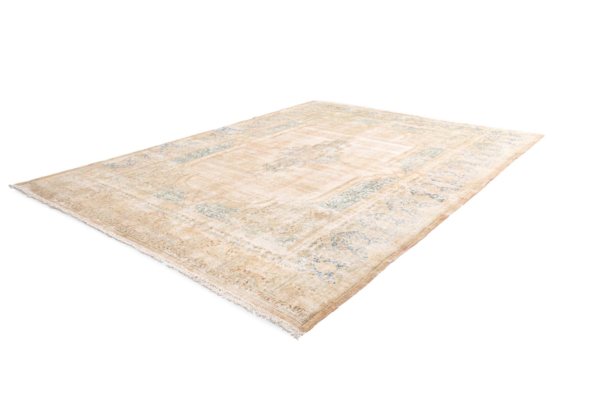 9' 11 x 13' 1 Vintage Royal Wool Rug