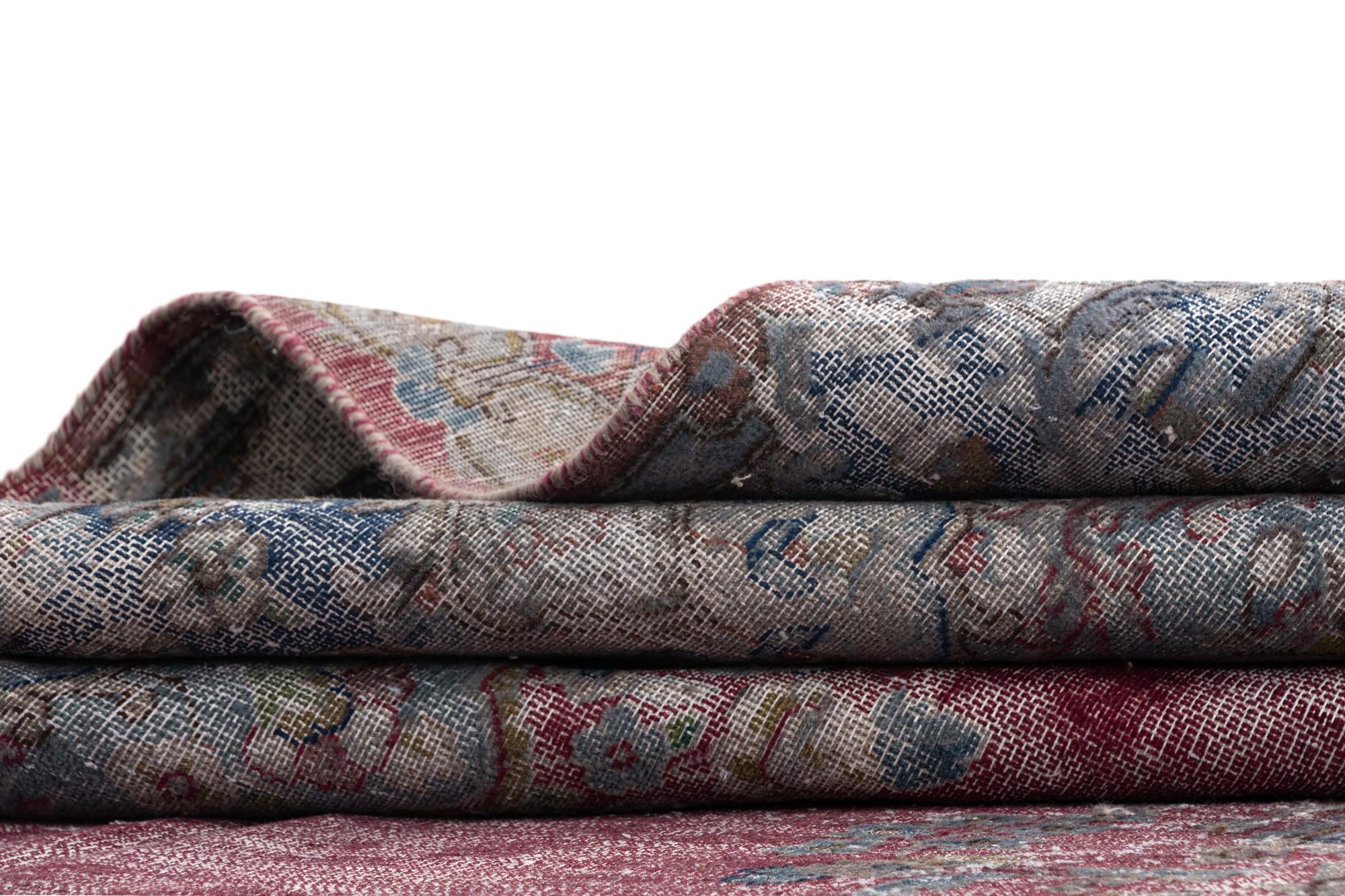 9' 7 x 12' 10 Vintage Royal Wool Rug