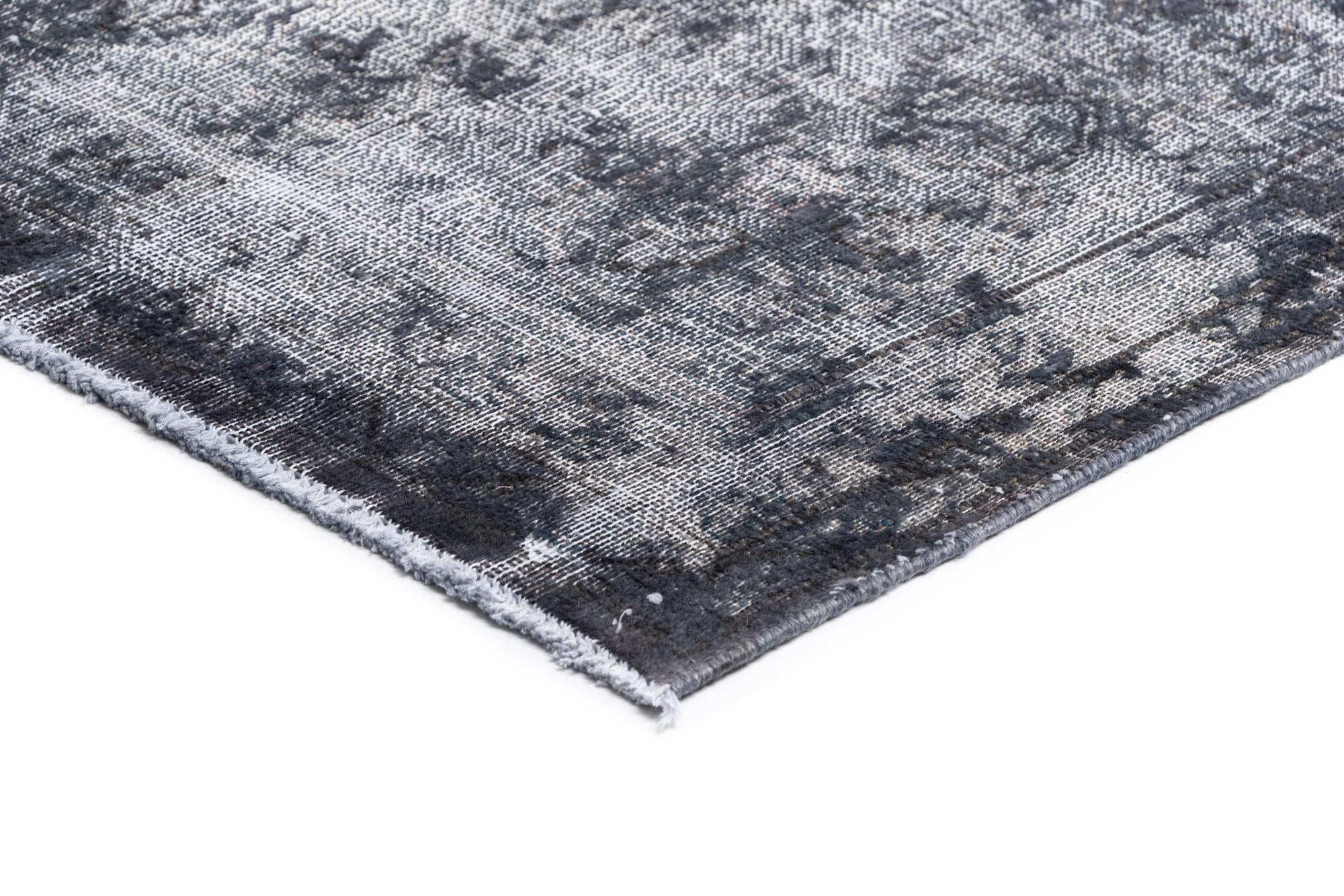 9' 7 x 13' 1 Vintage Royal Wool Rug
