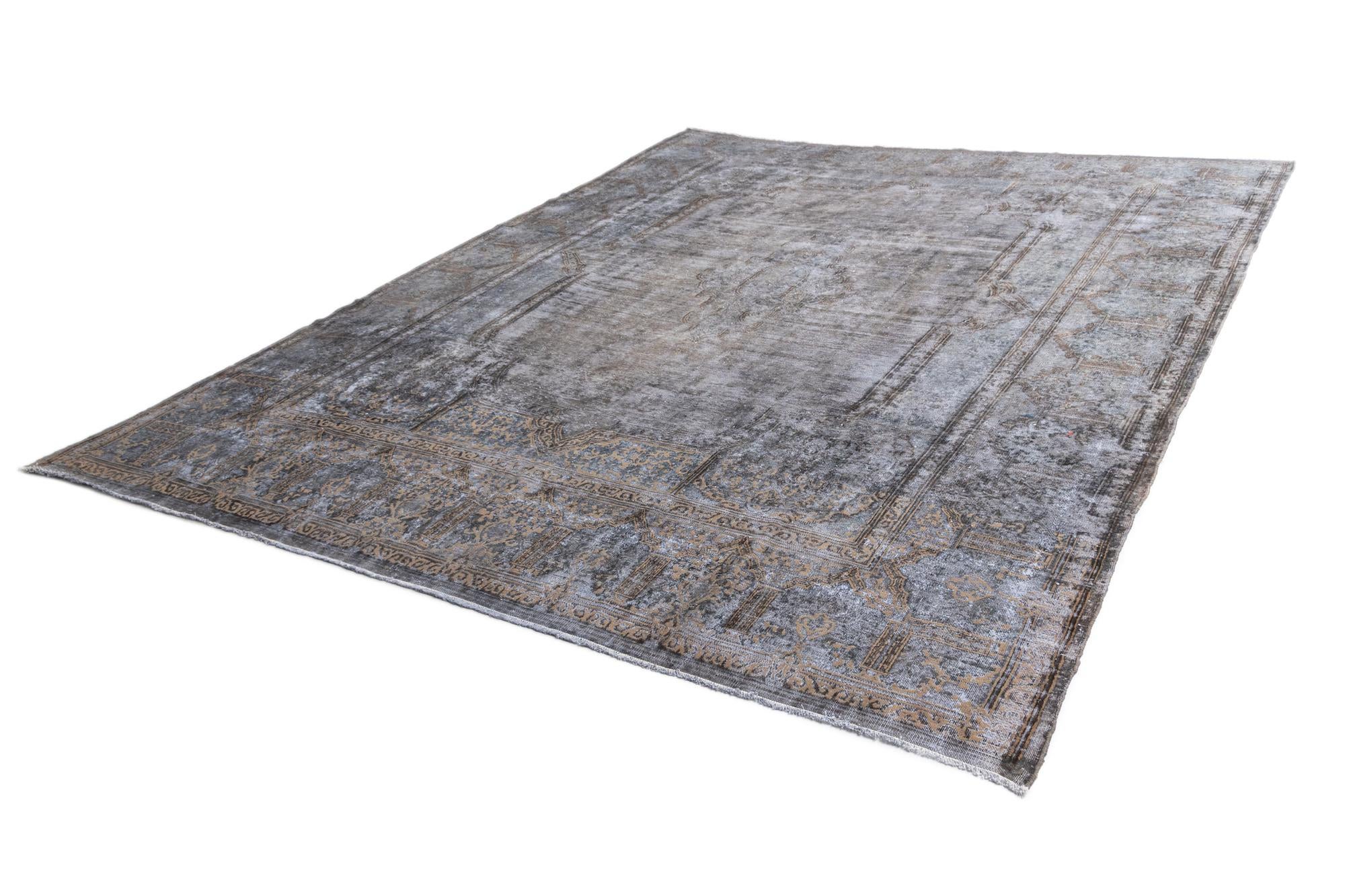 10' 2 x 13' 3 Vintage Royal Wool Rug