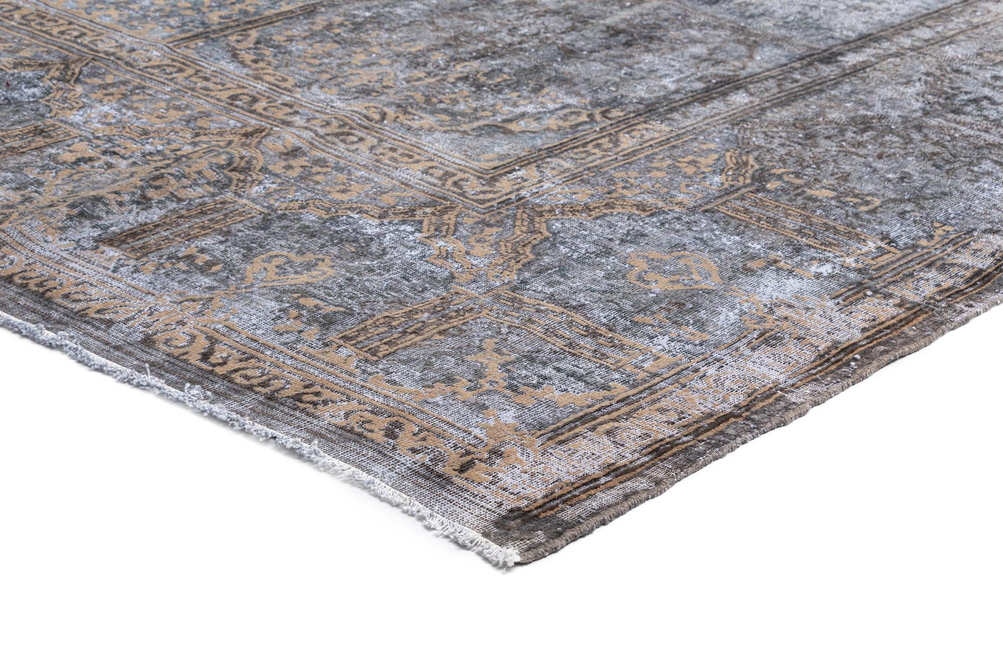 10' 2 x 13' 3 Vintage Royal Wool Rug