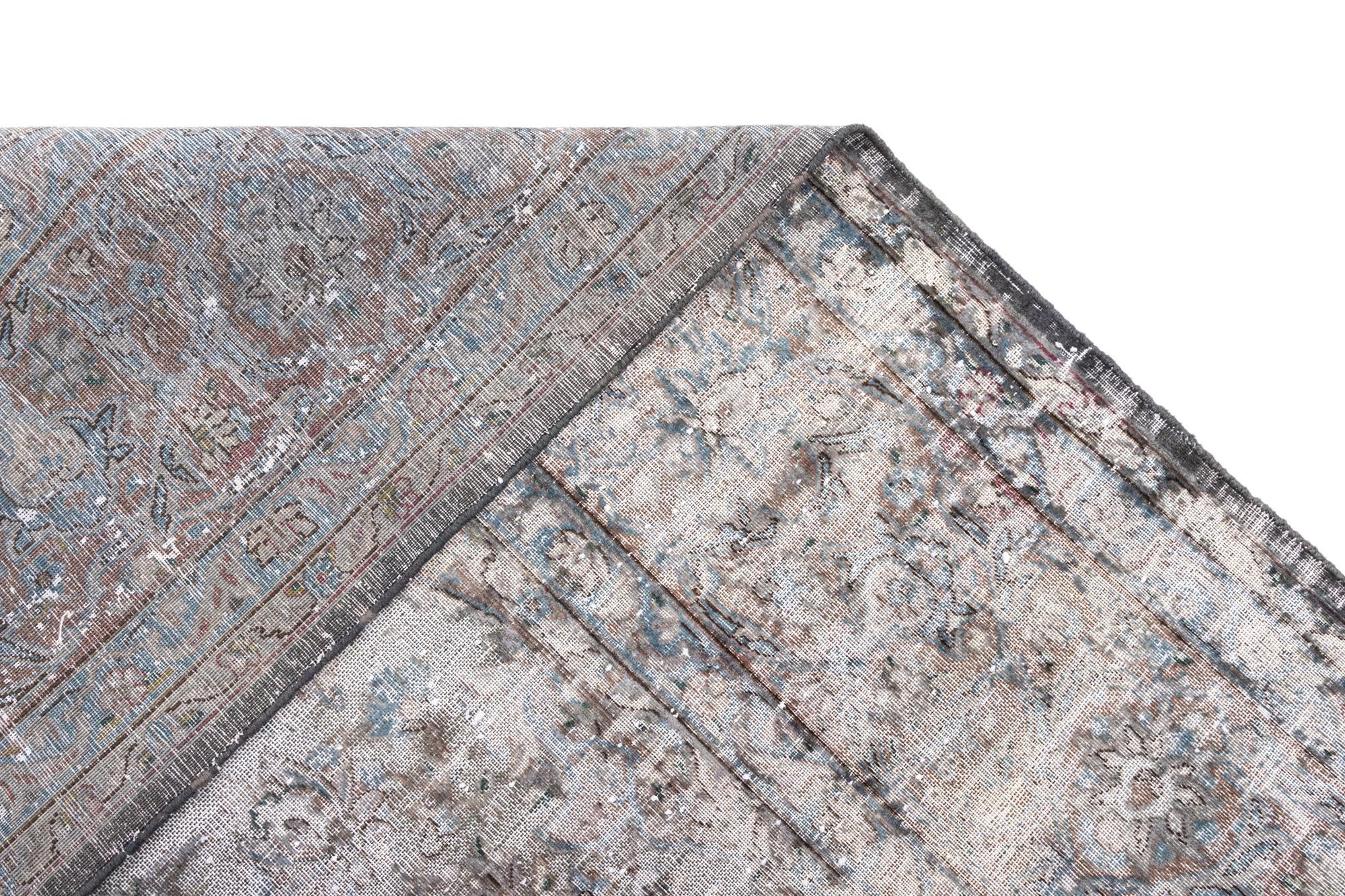 9' 11 x 13' 3 Vintage Royal Wool Rug