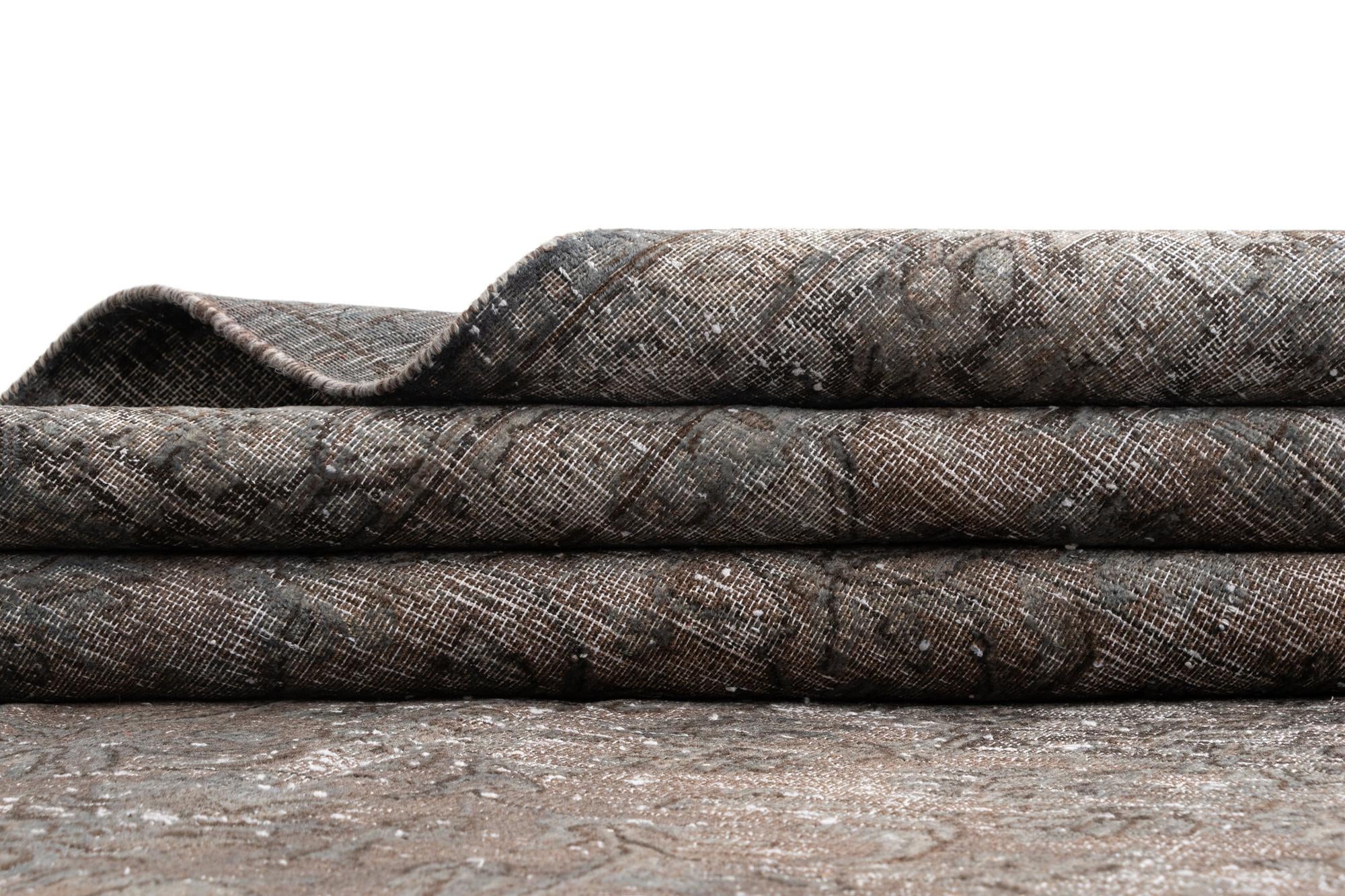 9' 8 x 12' 10 Vintage Royal Wool Rug