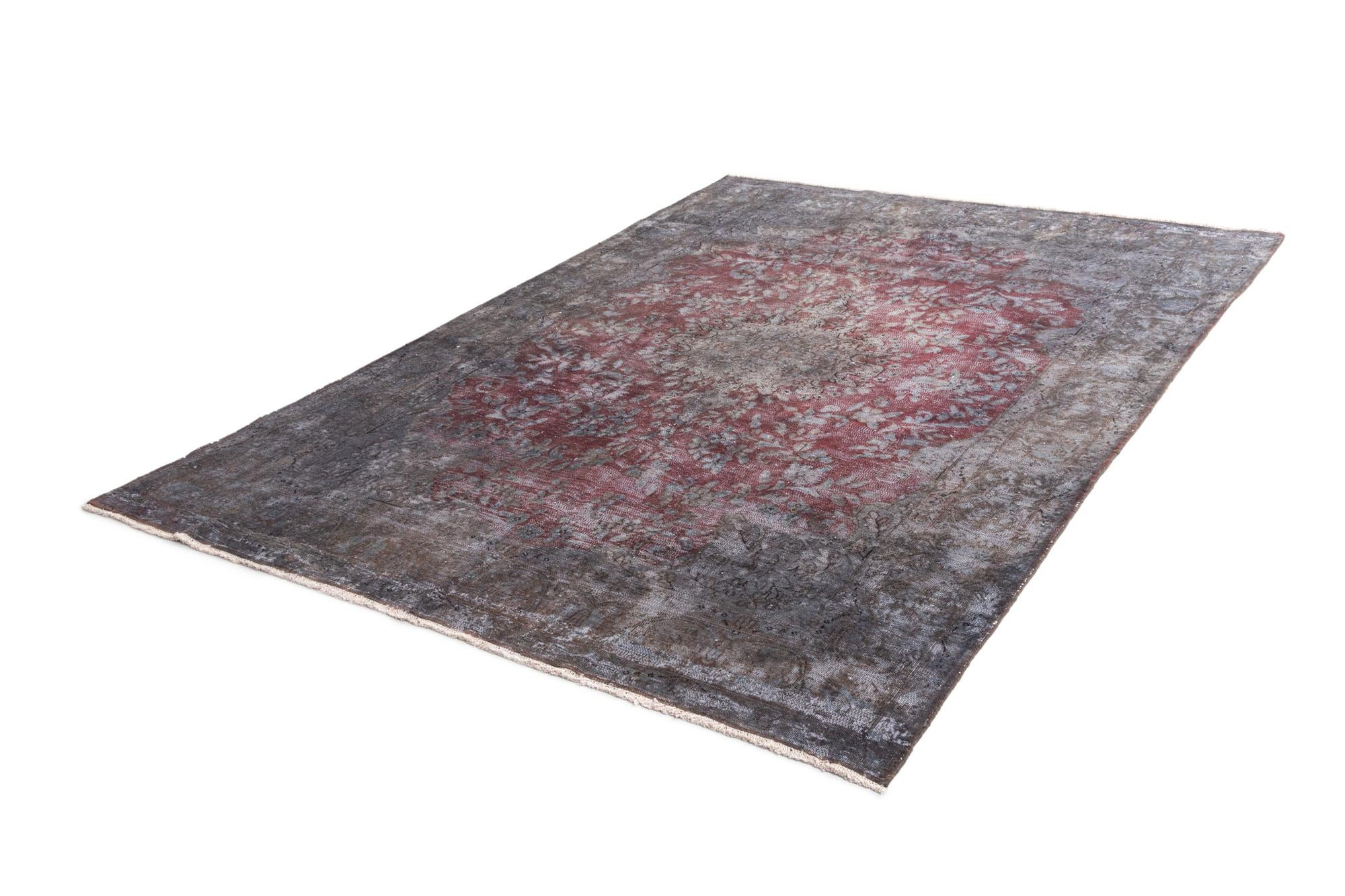 6' 2 x 9' 1 Vintage Royal Wool Rug