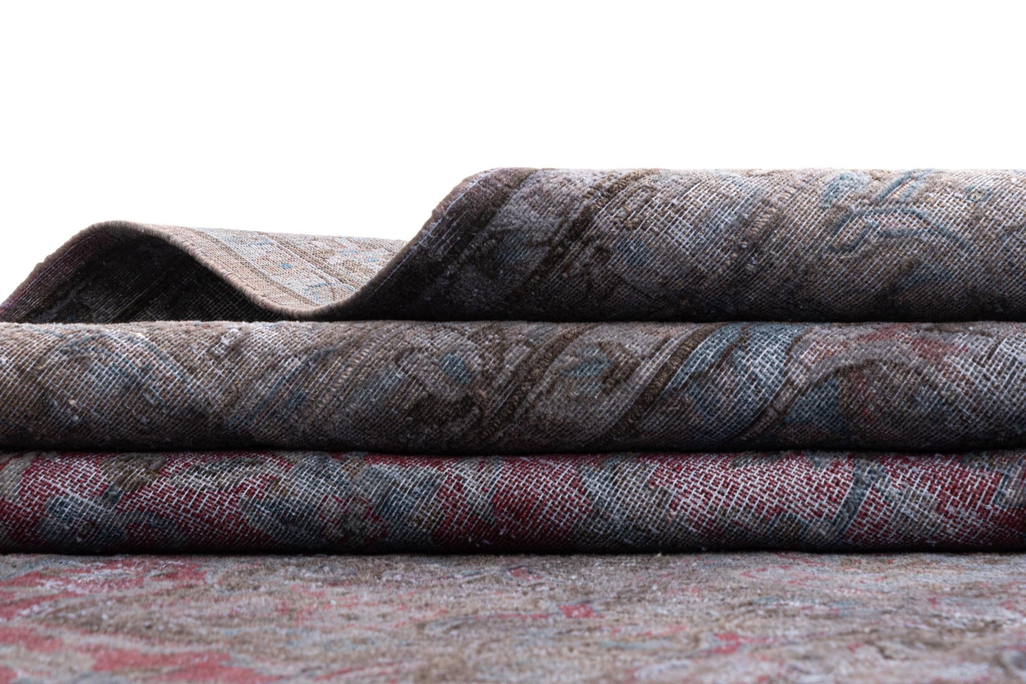 9' 8 x 12' 6 Vintage Royal Wool Rug