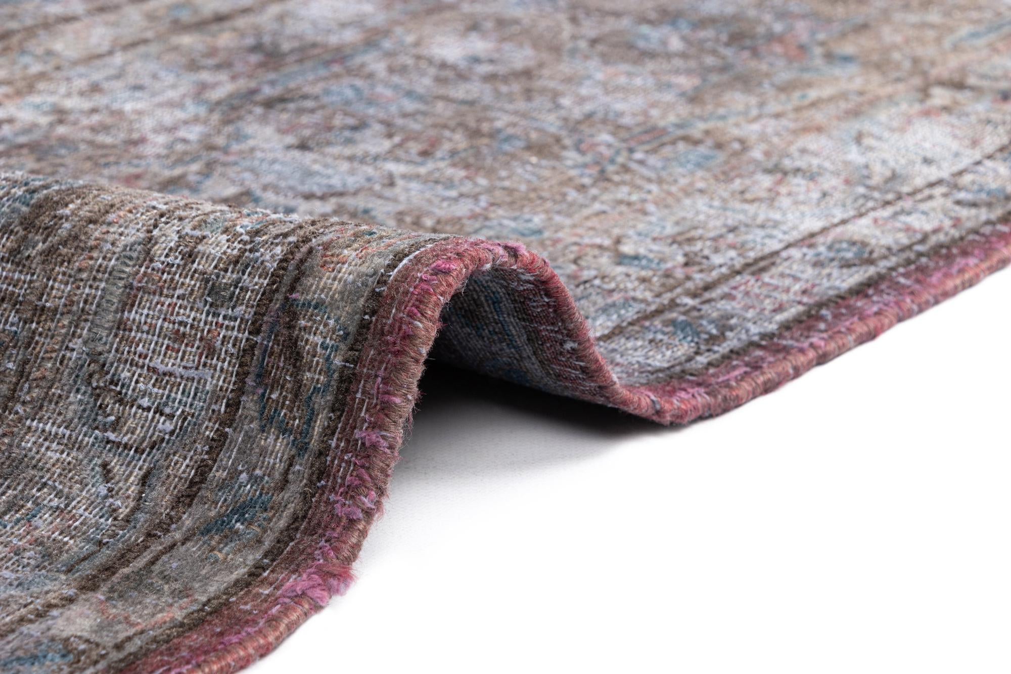 9' 8 x 12' 6 Vintage Royal Wool Rug