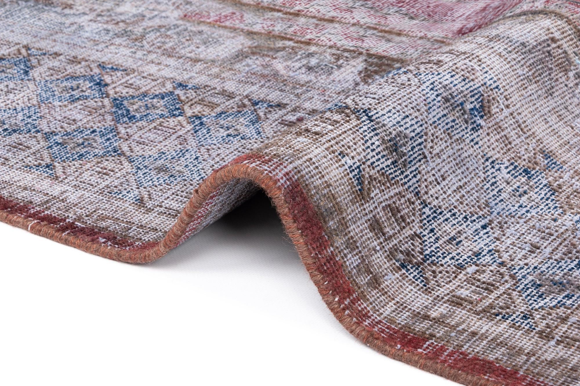 7' 9 x 10' 6 Vintage Royal Wool Rug