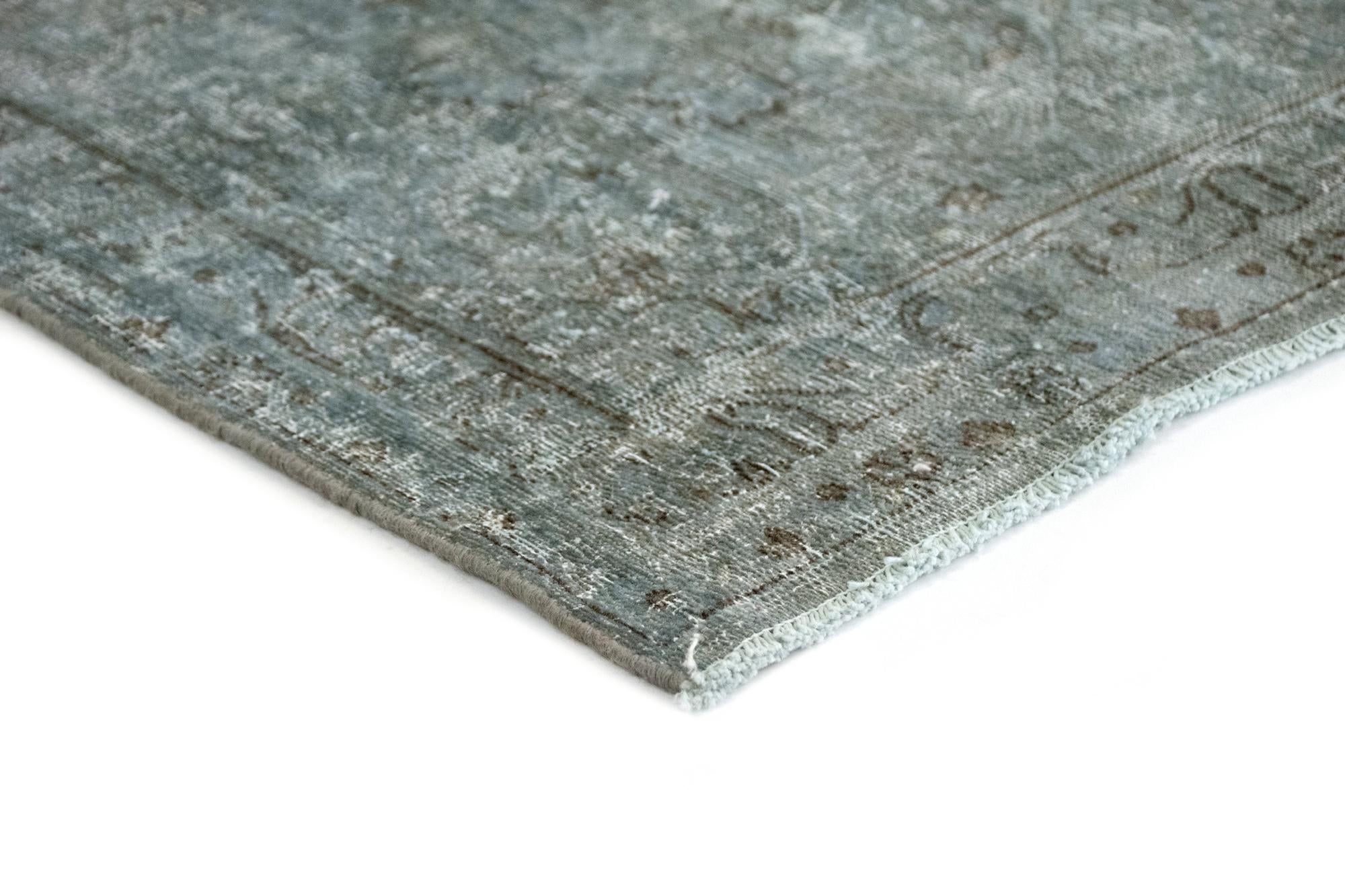 9' 6 x 13' 5 Hand Knotted Vintage Royal Persian Wool Rug
