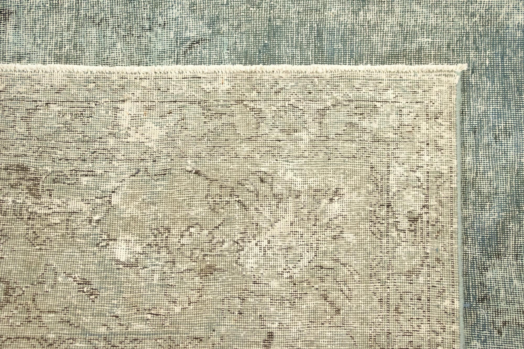 9' 5 x 16' 10 Hand Knotted Vintage Royal Persian Wool Rug