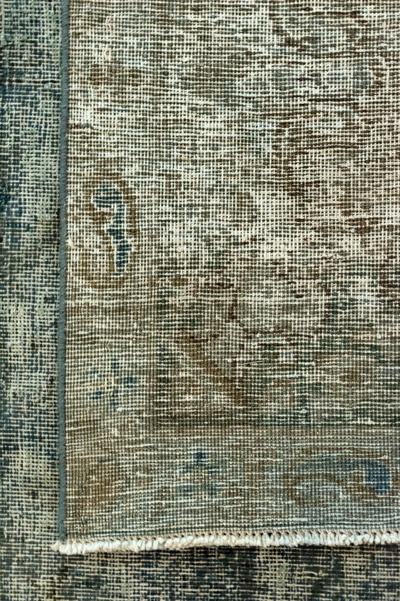 7' 11 x 10' 6 Vintage Royal Wool Rug