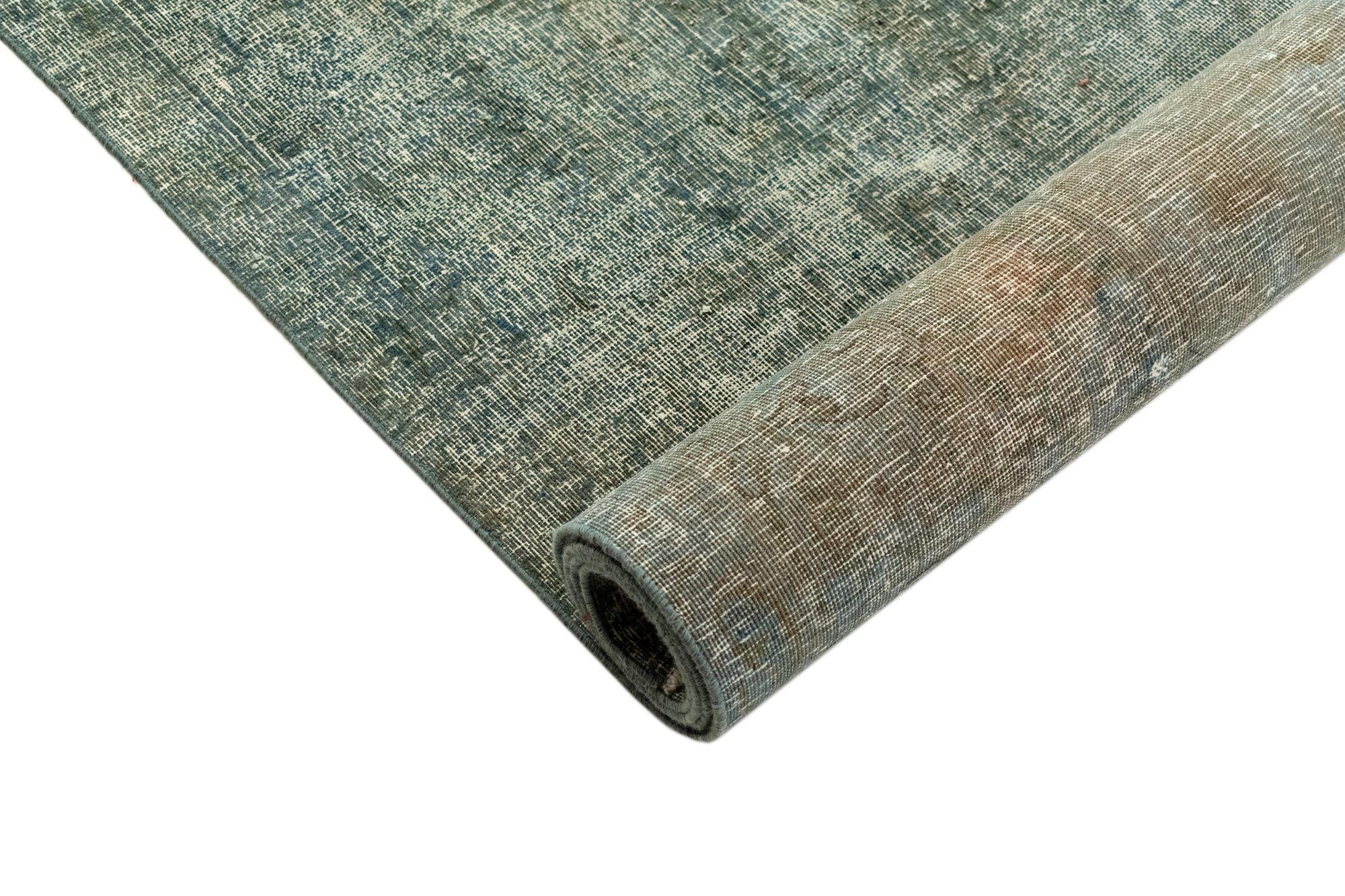 7' 11 x 10' 6 Vintage Royal Wool Rug