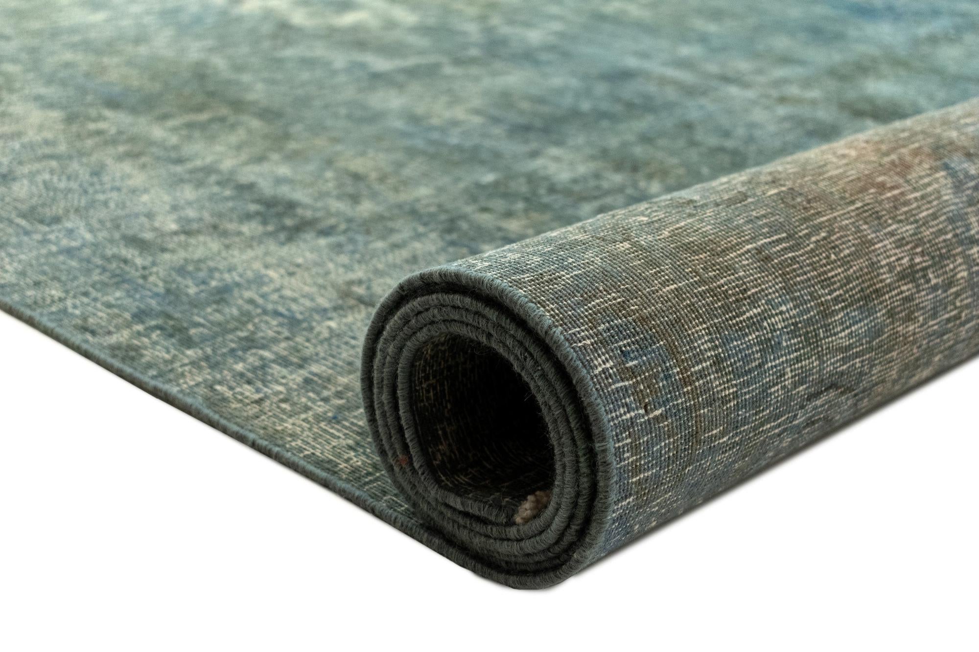 7' 11 x 10' 6 Vintage Royal Wool Rug