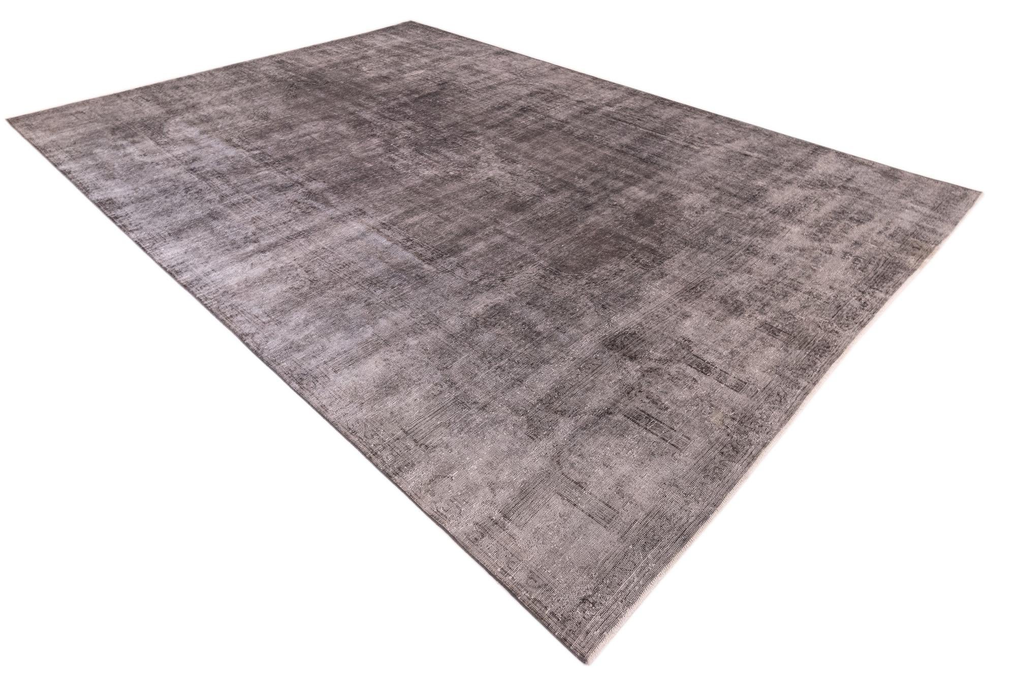9' 6 x 13' 7 Vintage Royal Wool Rug