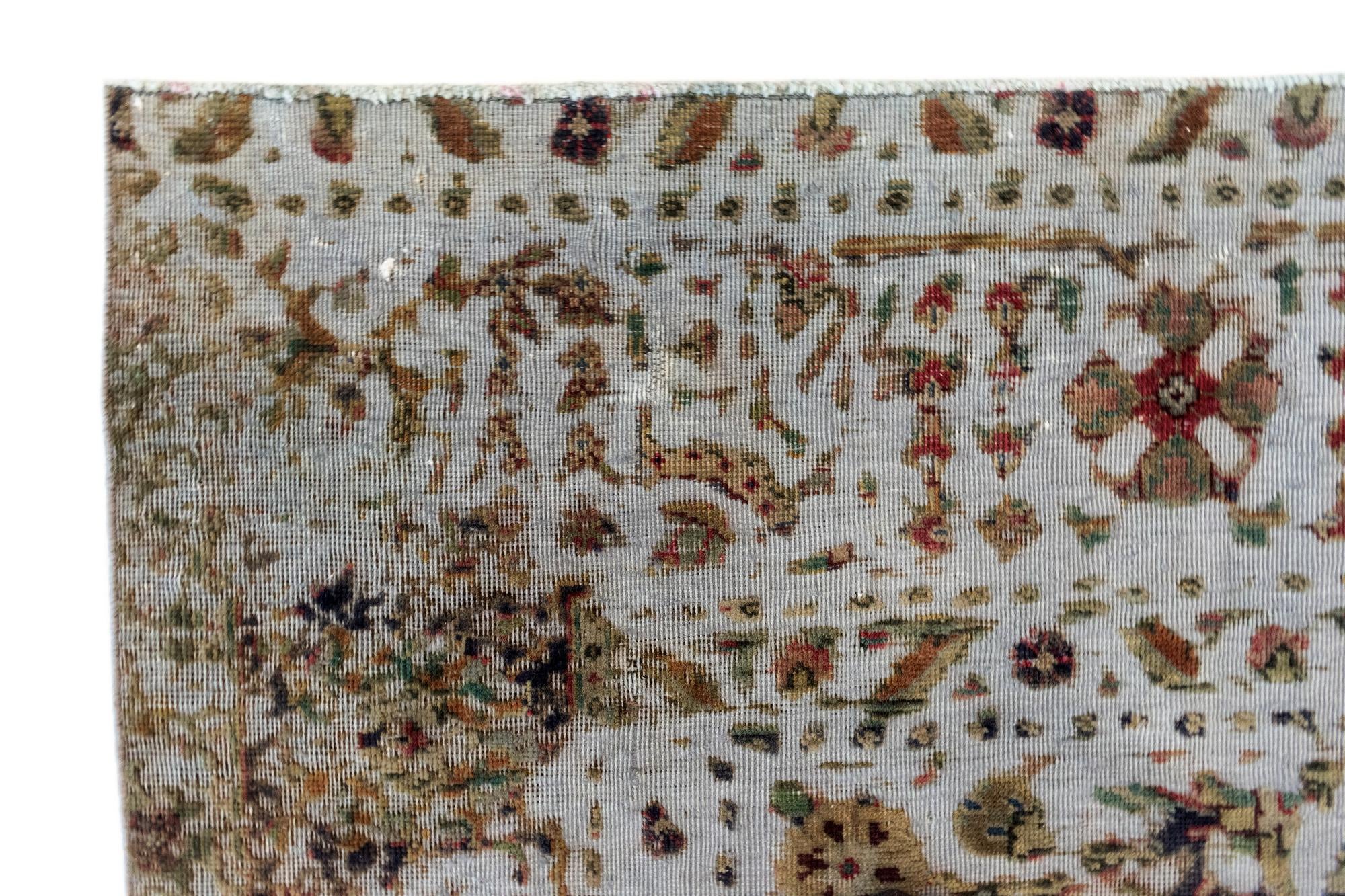 6' 3 x 9' 8 Vintage Royal Wool Rug