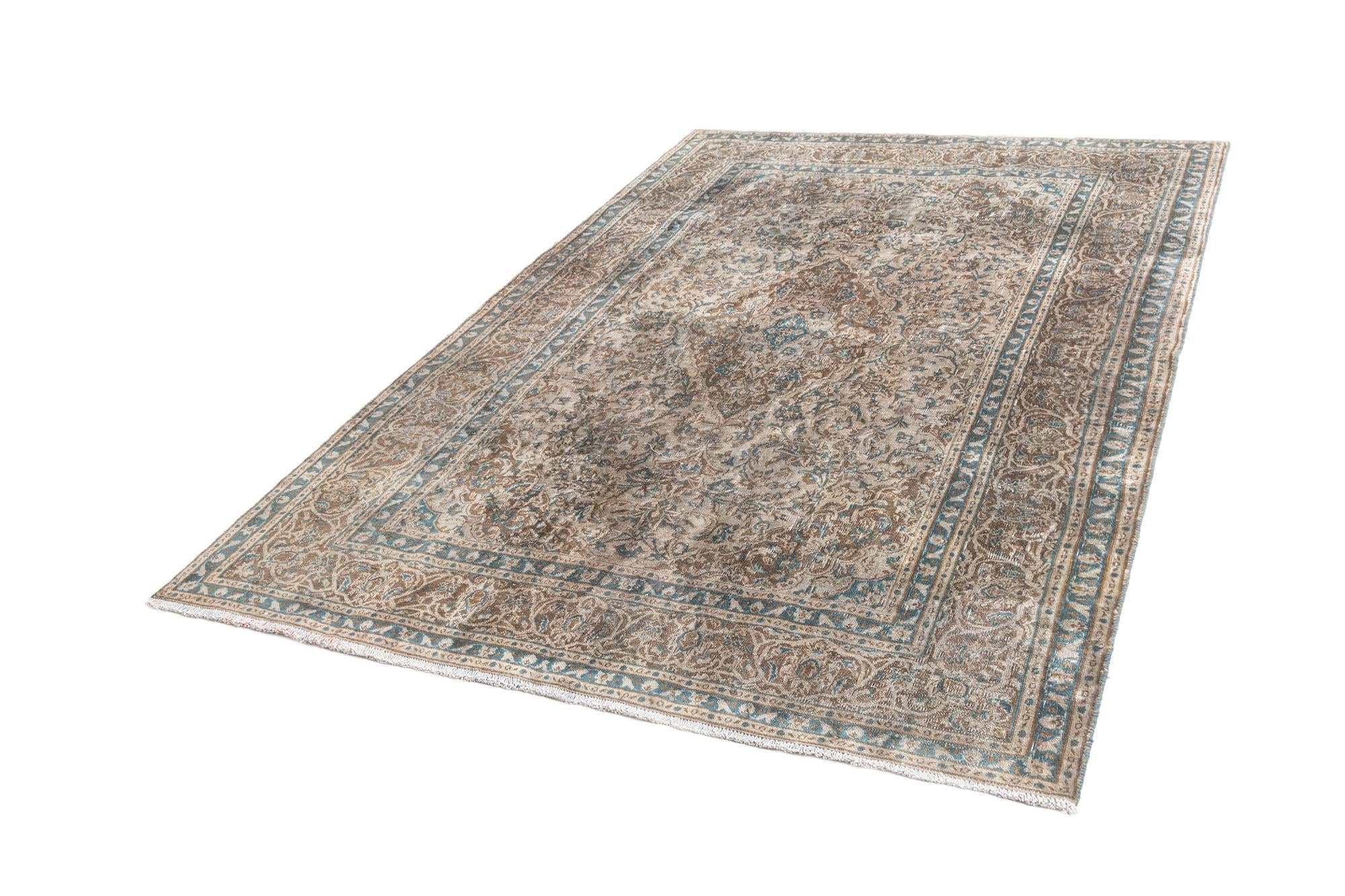 6' 2 x 9' 3 Vintage Royal Rug
