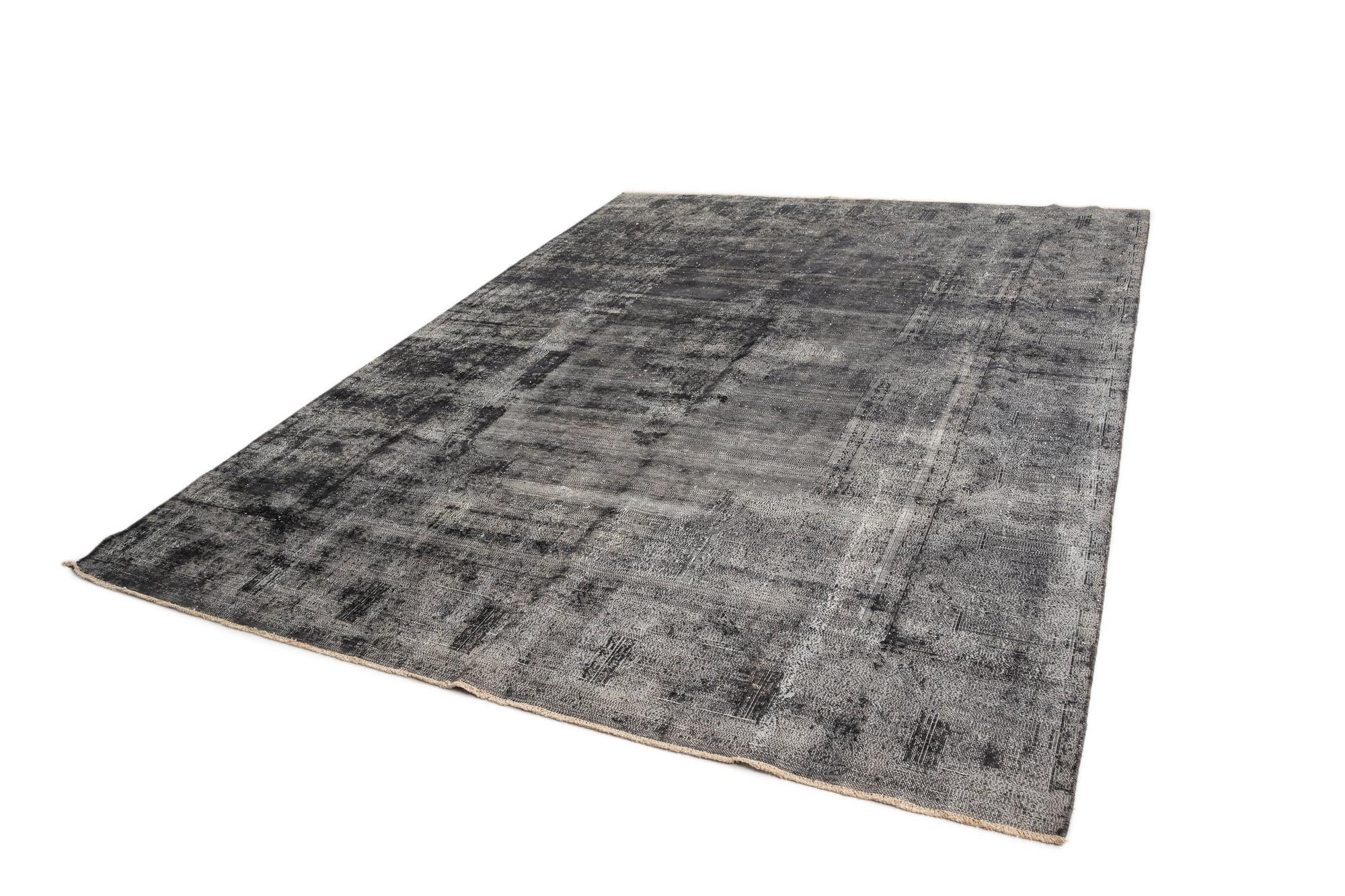 9' 1 x 12' 4 Vintage Rug