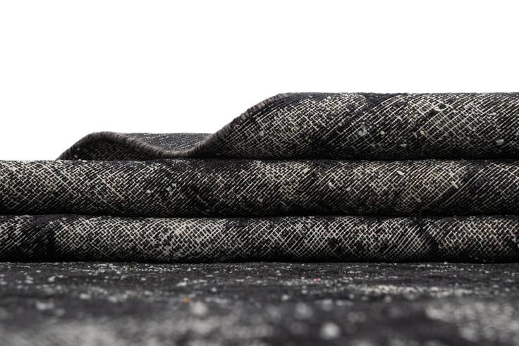 Detail image of 9' 1 x 12' 4 Vintage Rug