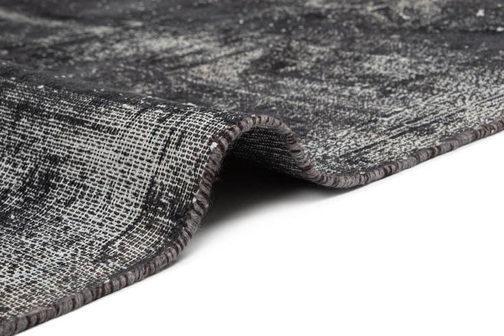 Detail image of 9' 1 x 12' 4 Vintage Rug