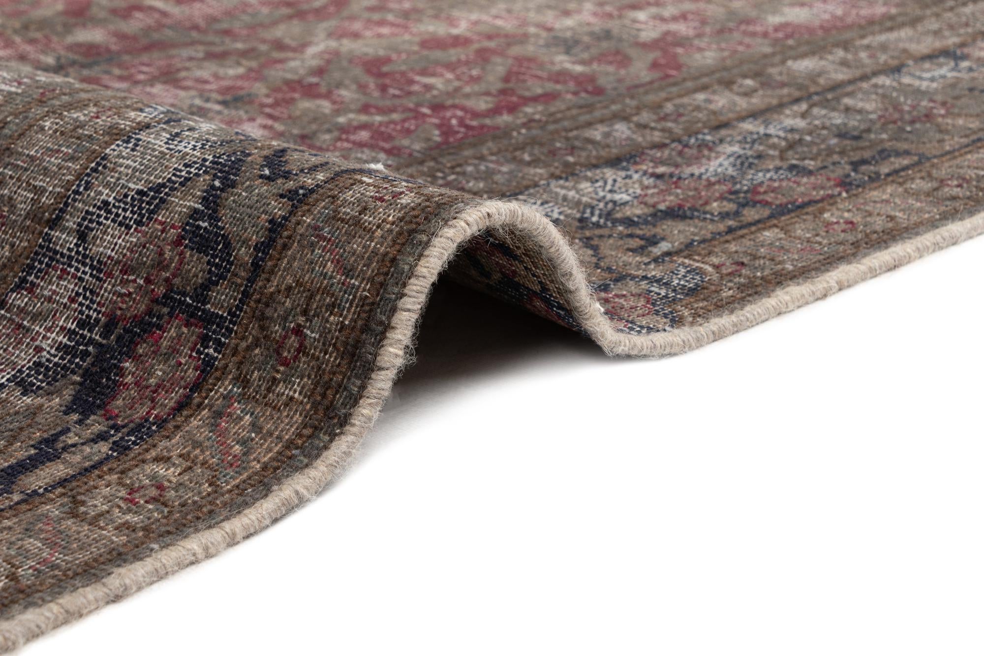 4' 9 x 8' 4 Vintage Wool Rug