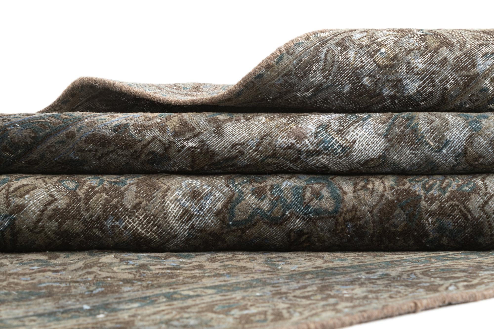 5' 7 x 8' 10 Vintage Rug