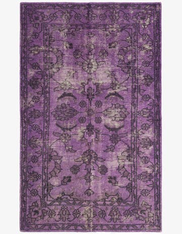4' 11 x 8' Vintage Rug