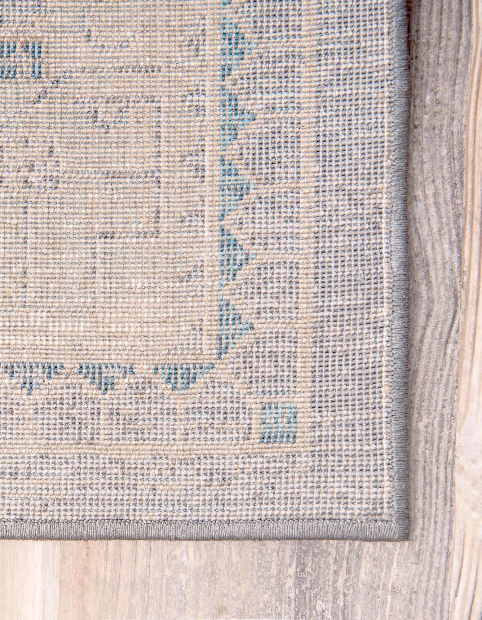 Detail image of 245cm x 335cm Vienna Rug