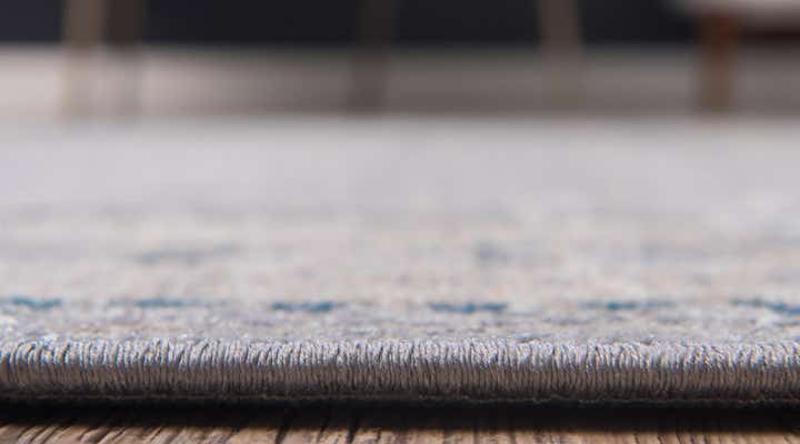3' 3 x 5' 3 Viola Rug