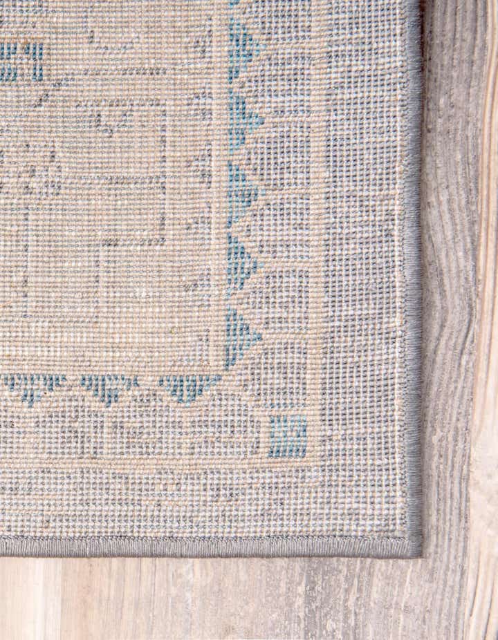 3' 3 x 5' 3 Viola Rug