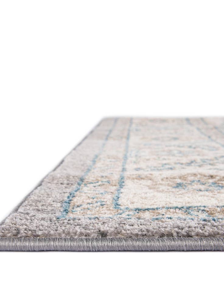 Detail image of 10' x 13' Viola Rug