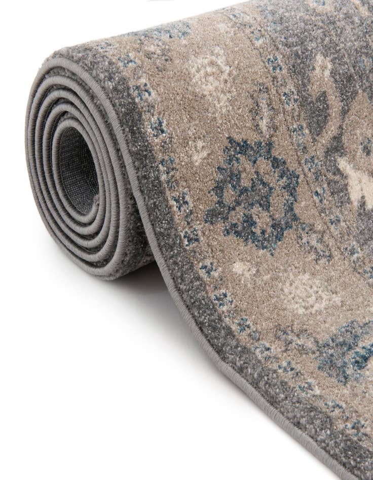 Detail image of 9' x 12' 2 Viola Rug