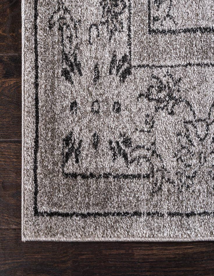 Detail image of 5' x 8' Vista Rug