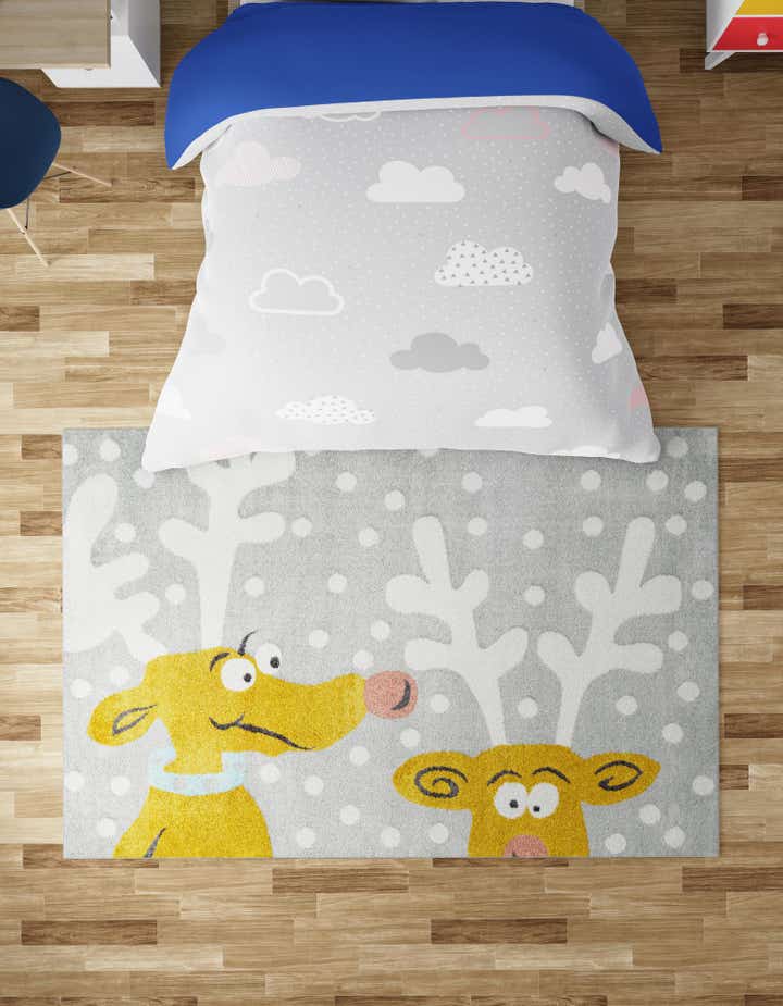 2' 2 x 3' 1 Reindeer Whimsy Kids Rug