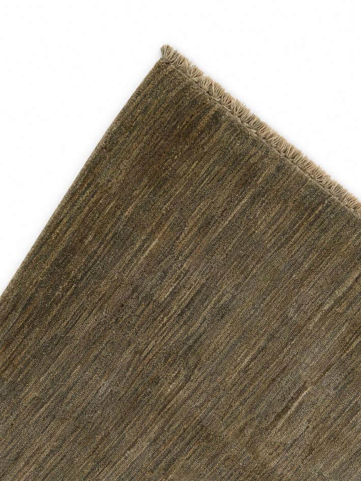 Detail image of 4' 1 x 5' 7 Hand Knotted Ziegler Modern Rug