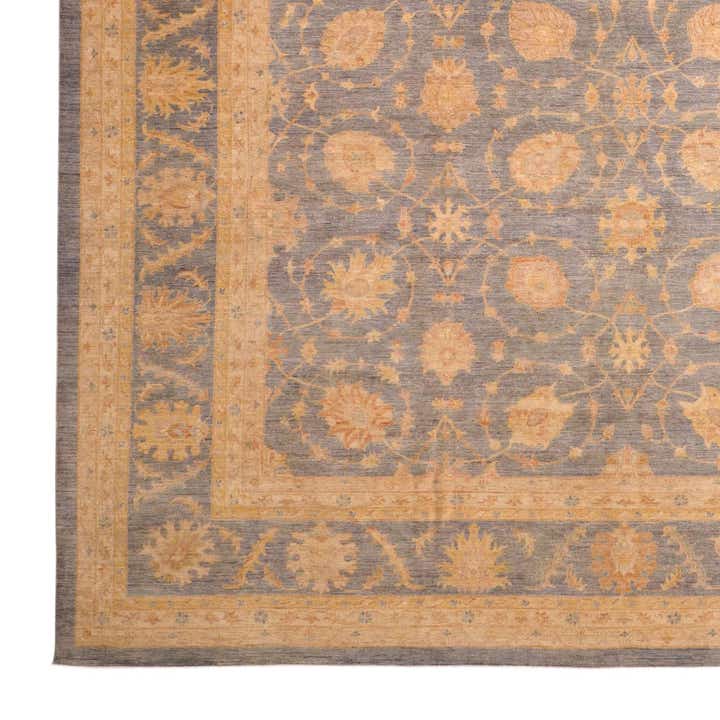 13' 7 x 16' 6 Hand Knotted Ziegler Oriental Rug