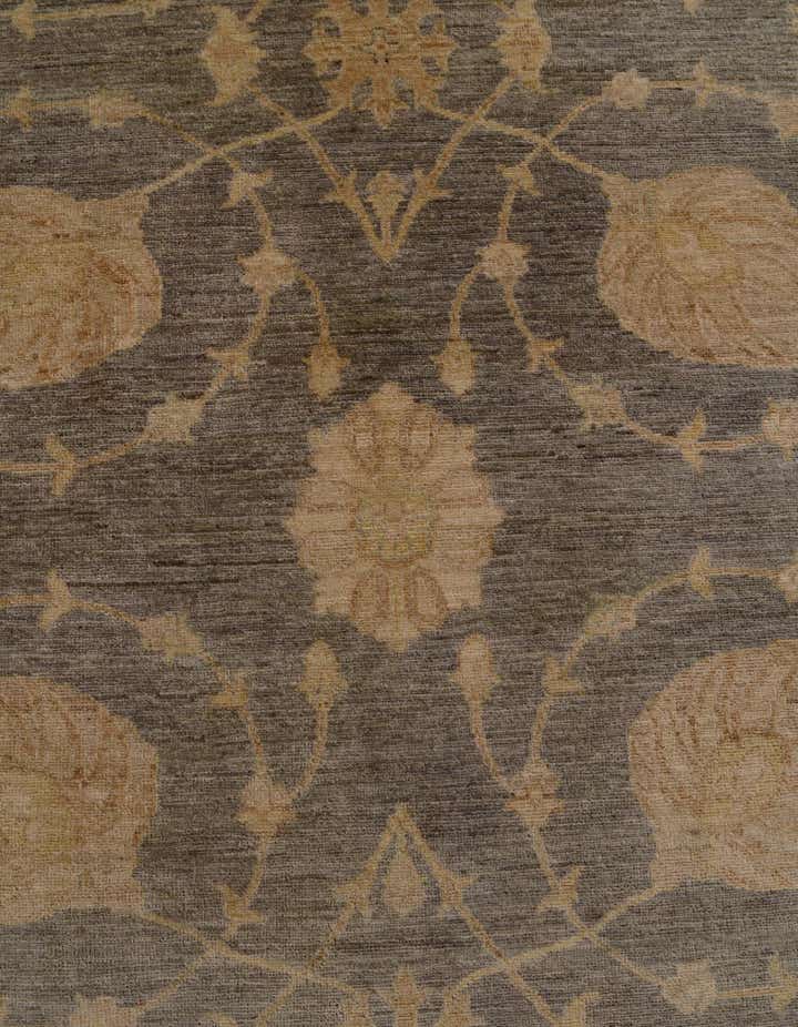 13' 7 x 16' 6 Hand Knotted Ziegler Oriental Rug